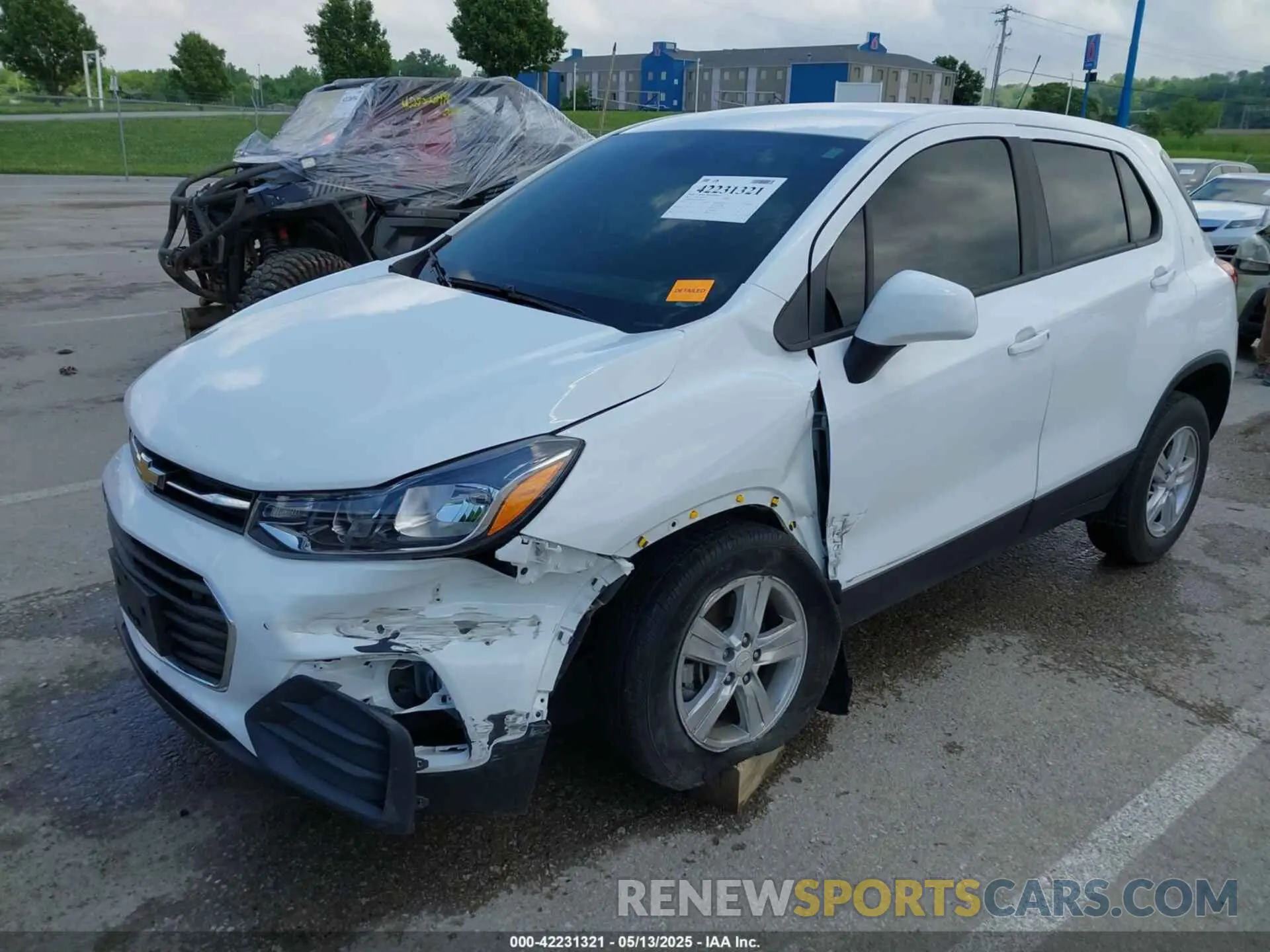 2 Photograph of a damaged car KL7CJNSB1MB301244 CHEVROLET TRAX 2021