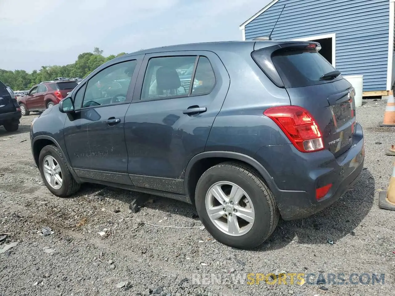 2 Photograph of a damaged car KL7CJNSM1MB376544 CHEVROLET TRAX 2021