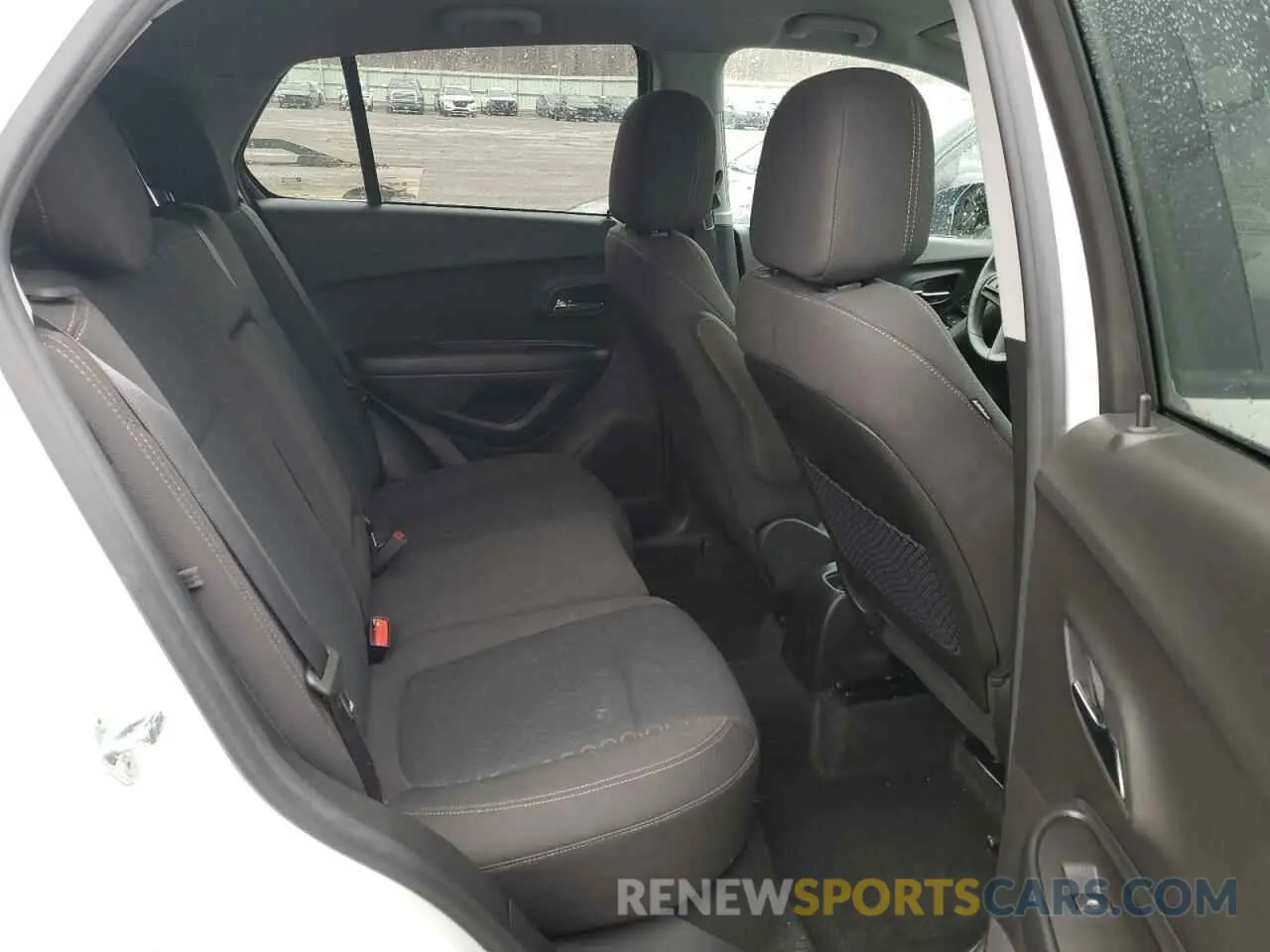 11 Photograph of a damaged car KL7CJNSM3MB362306 CHEVROLET TRAX 2021