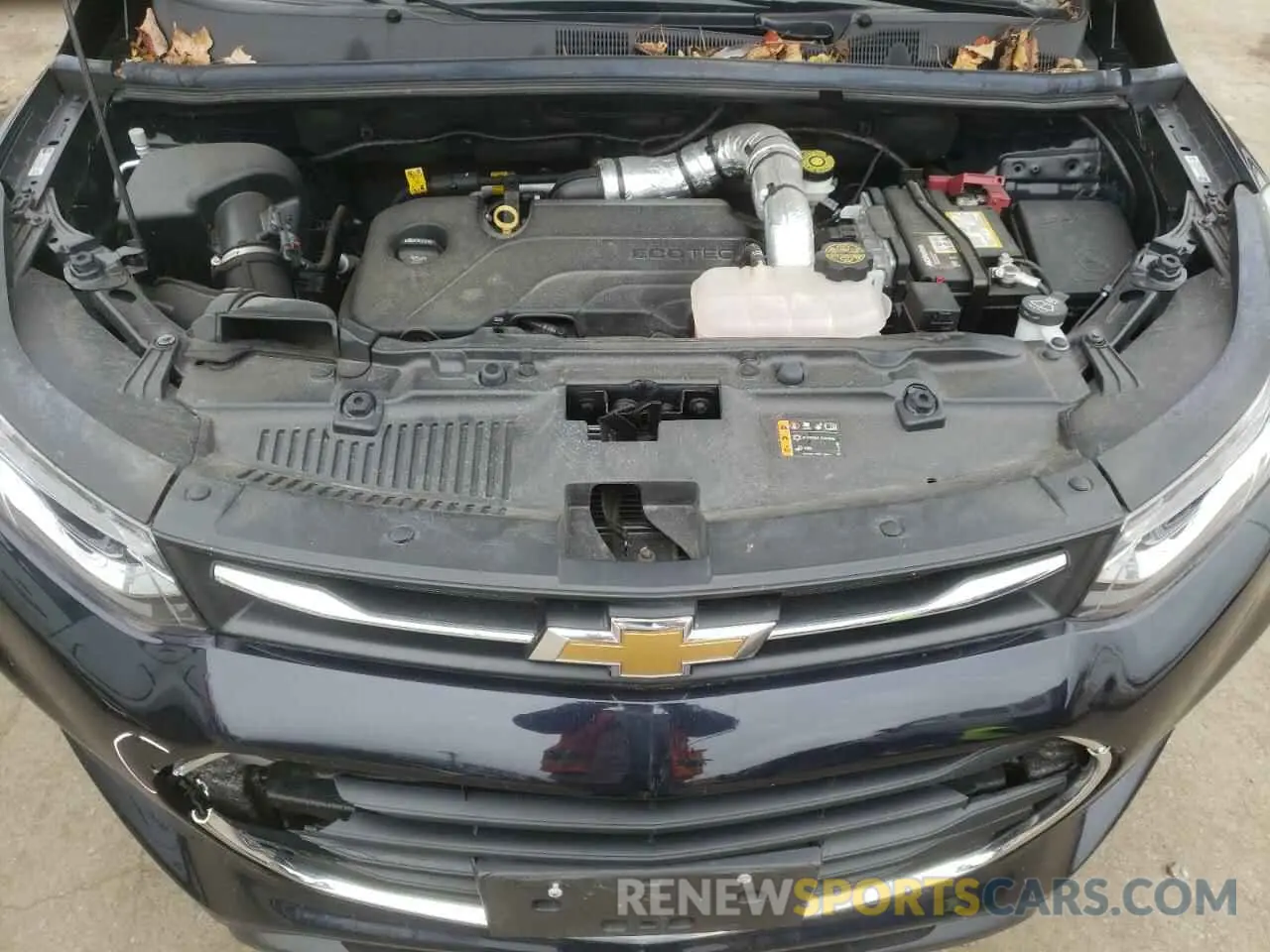 11 Photograph of a damaged car KL7CJNSM5MB361786 CHEVROLET TRAX 2021
