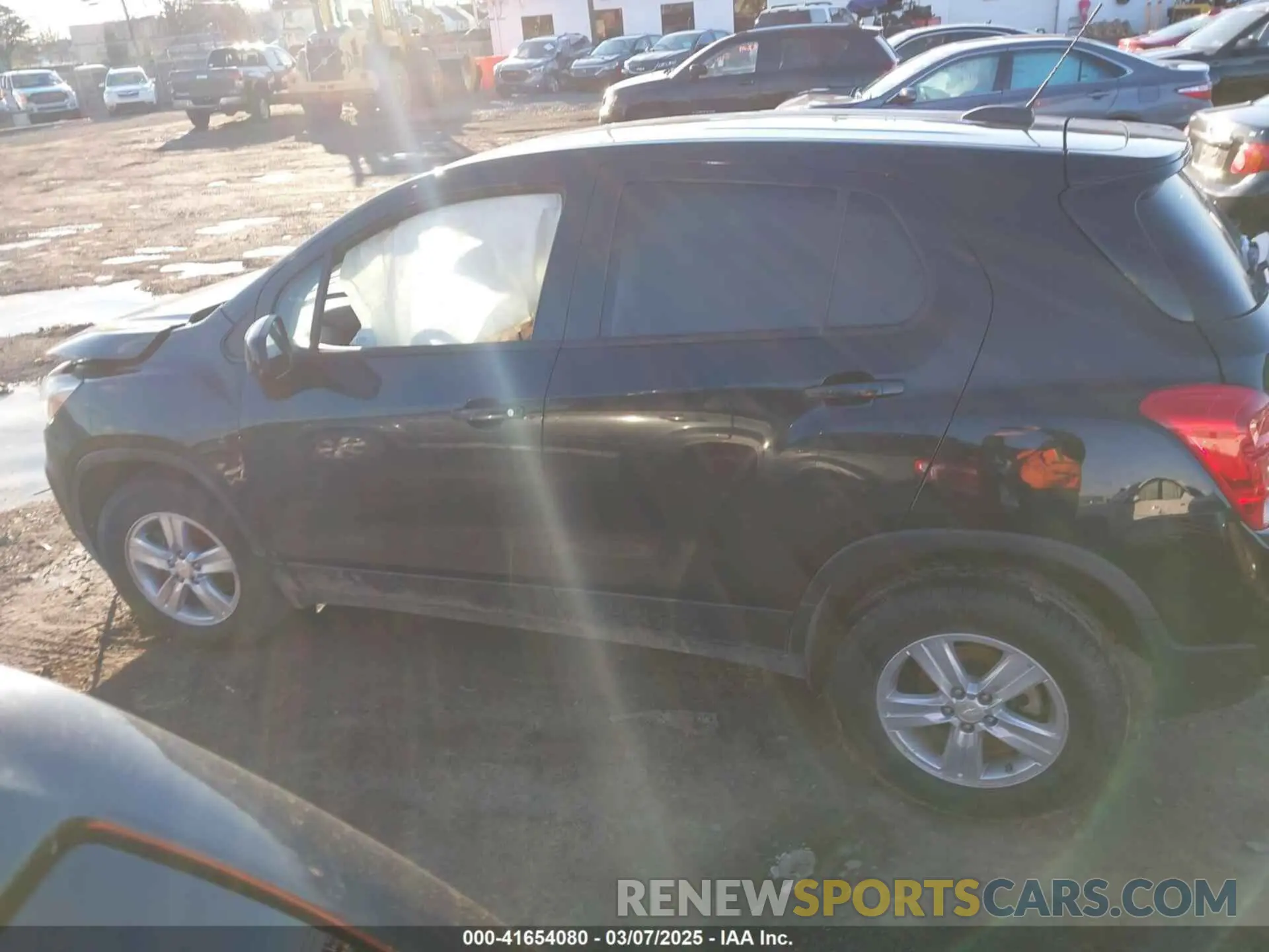 14 Photograph of a damaged car KL7CJNSM8MB368389 CHEVROLET TRAX 2021