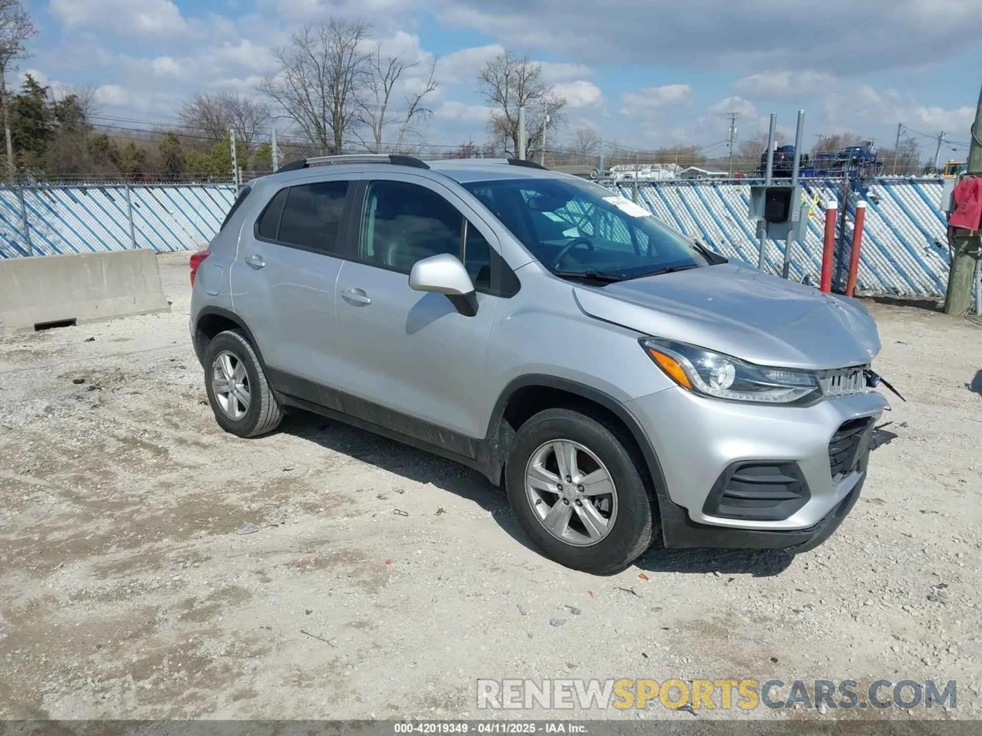 1 Photograph of a damaged car KL7CJPSB2MB326150 CHEVROLET TRAX 2021