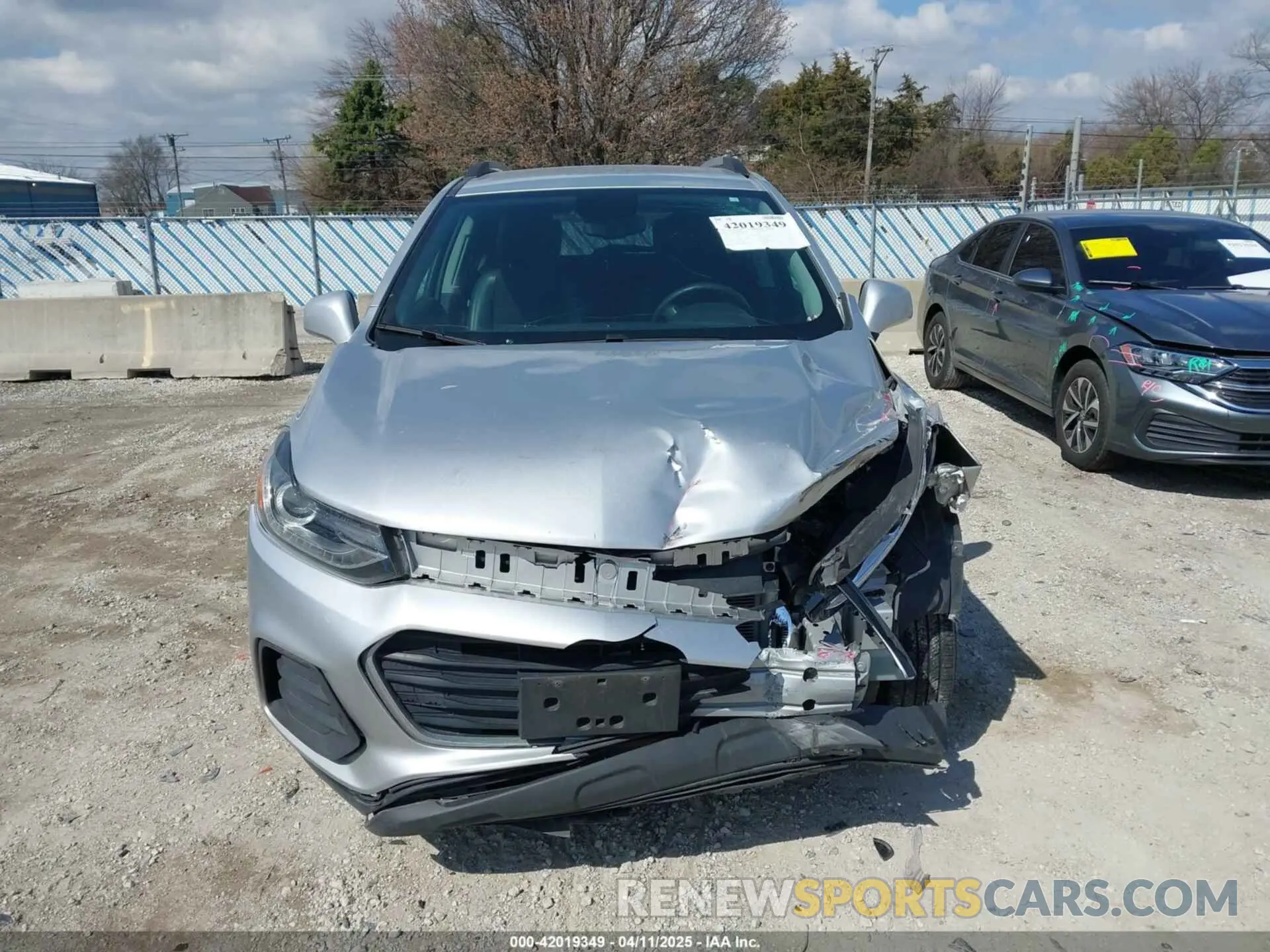 12 Photograph of a damaged car KL7CJPSB2MB326150 CHEVROLET TRAX 2021