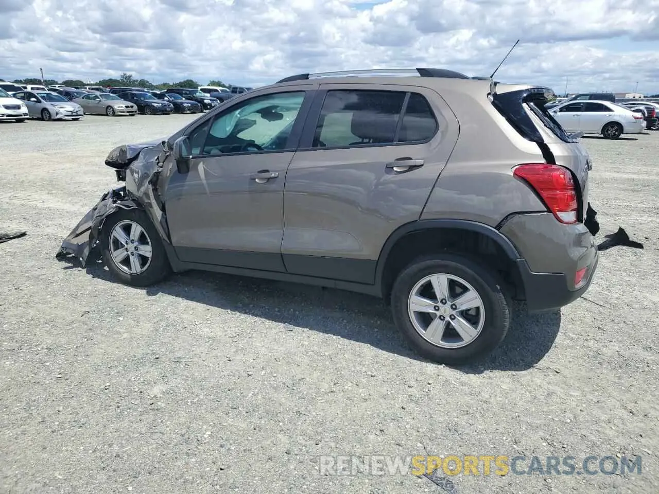 2 Photograph of a damaged car KL7CJPSB3MB331759 CHEVROLET TRAX 2021