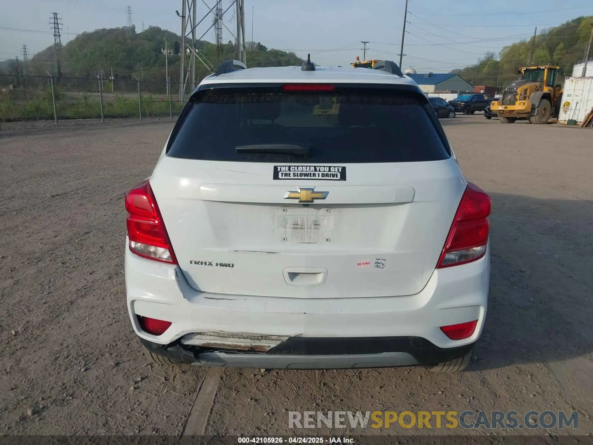 17 Photograph of a damaged car KL7CJPSB4MB306546 CHEVROLET TRAX 2021