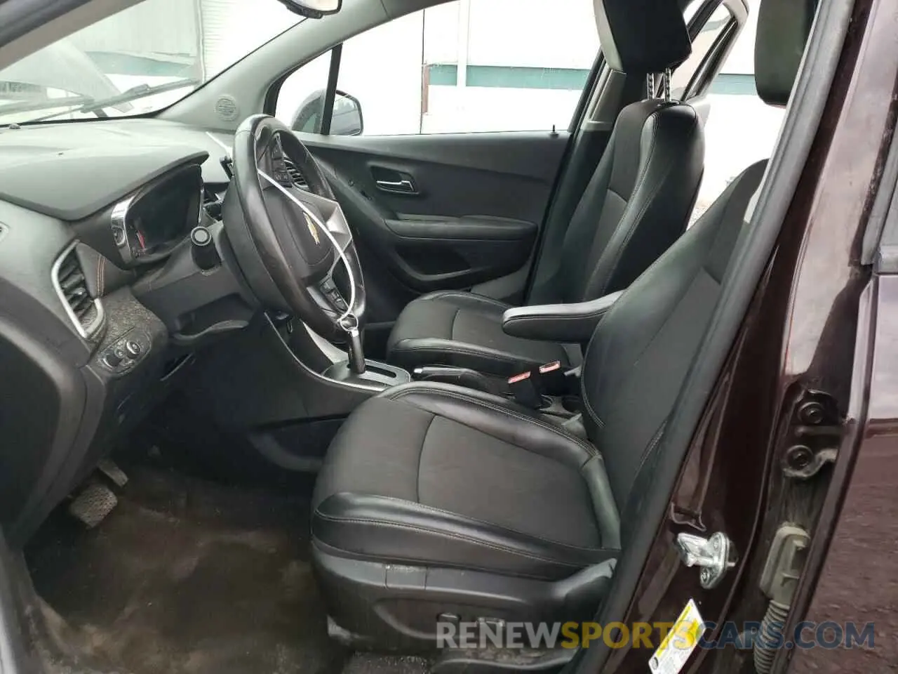 7 Photograph of a damaged car KL7CJPSB4MB314324 CHEVROLET TRAX 2021