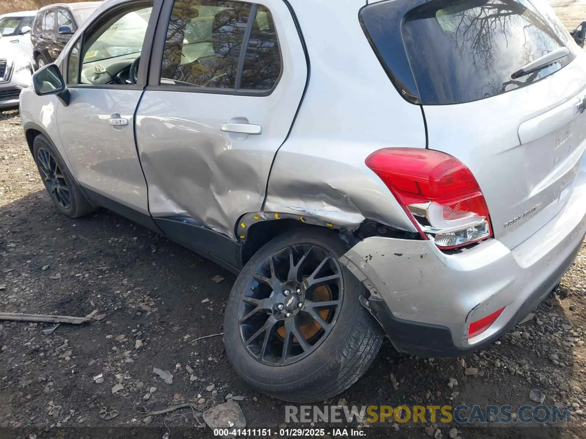 6 Photograph of a damaged car KL7CJPSB7MB354316 CHEVROLET TRAX 2021
