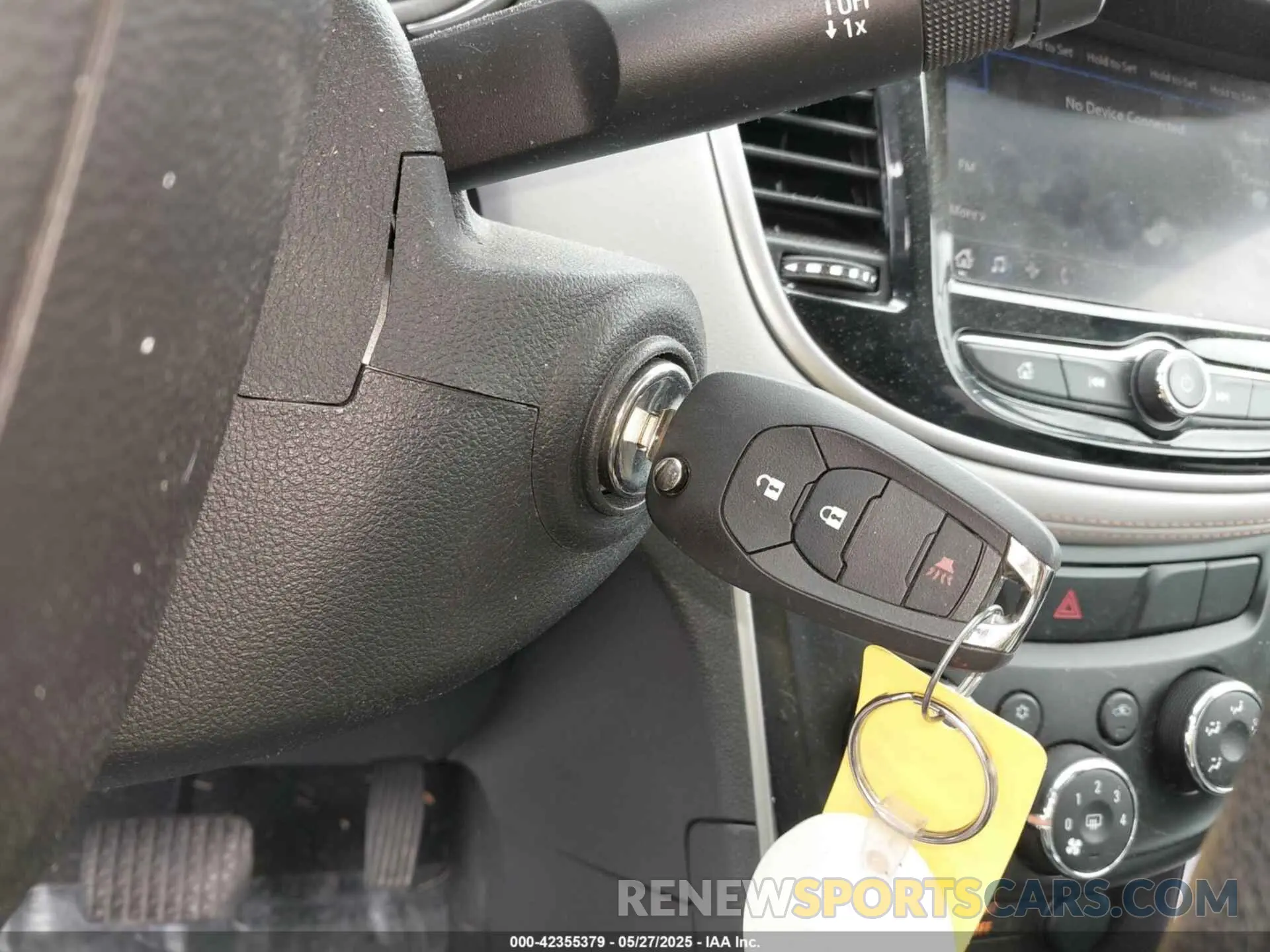 11 Photograph of a damaged car KL7CJPSB8MB305061 CHEVROLET TRAX 2021