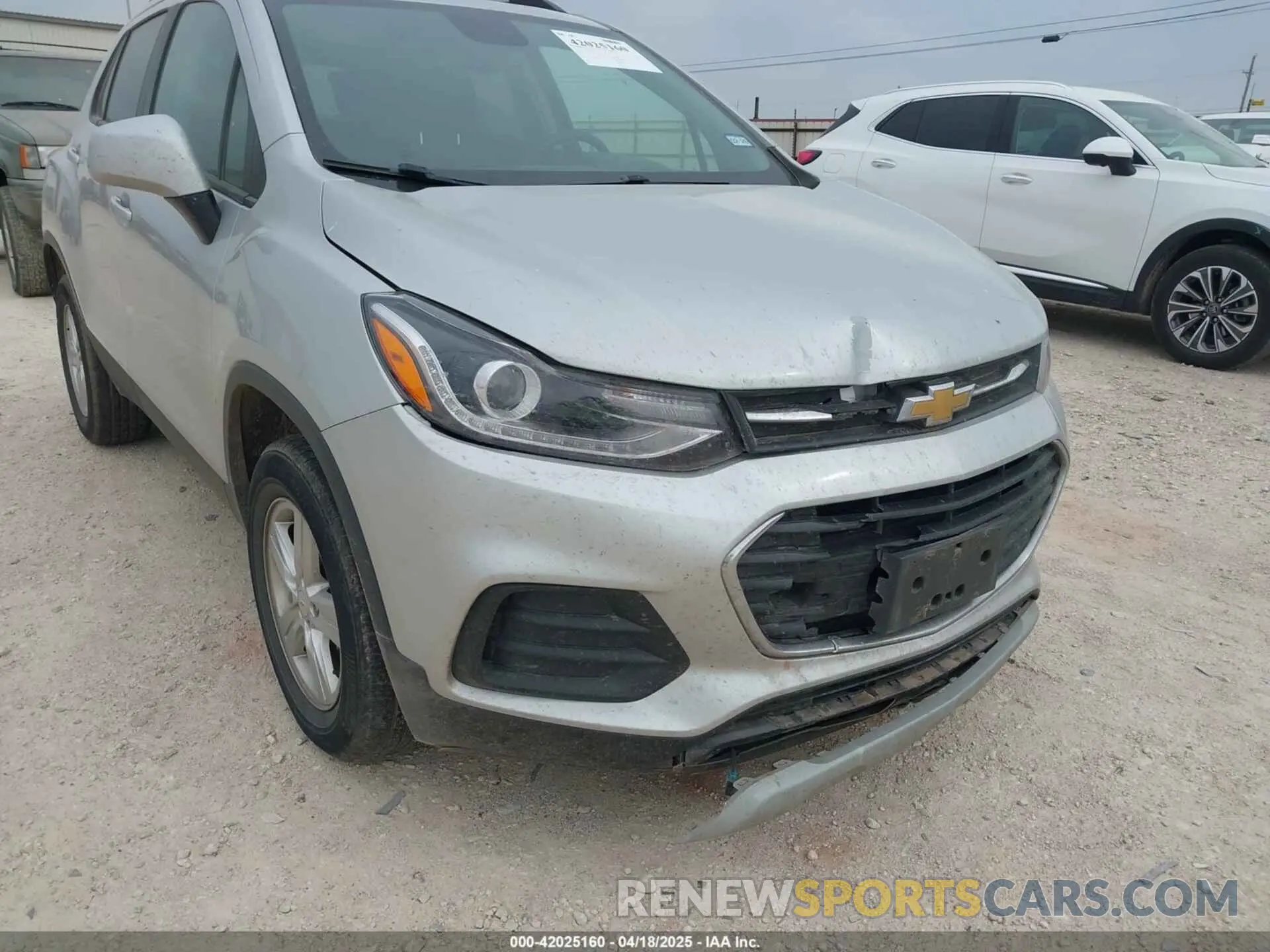 6 Photograph of a damaged car KL7CJPSB8MB321938 CHEVROLET TRAX 2021