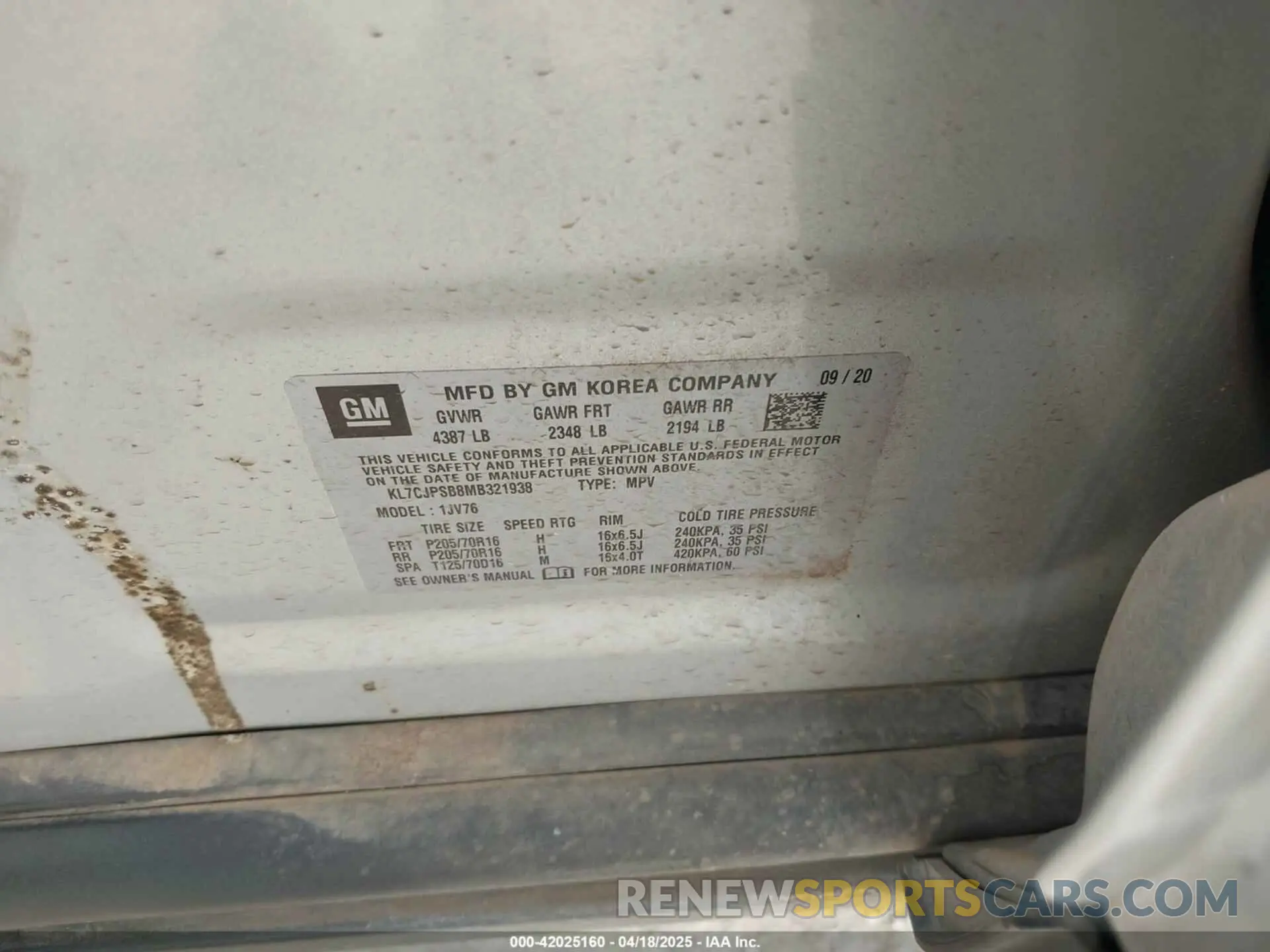 9 Photograph of a damaged car KL7CJPSB8MB321938 CHEVROLET TRAX 2021
