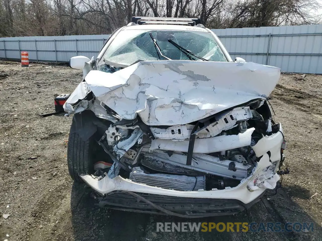 5 Photograph of a damaged car KL7CJPSB9MB326050 CHEVROLET TRAX 2021