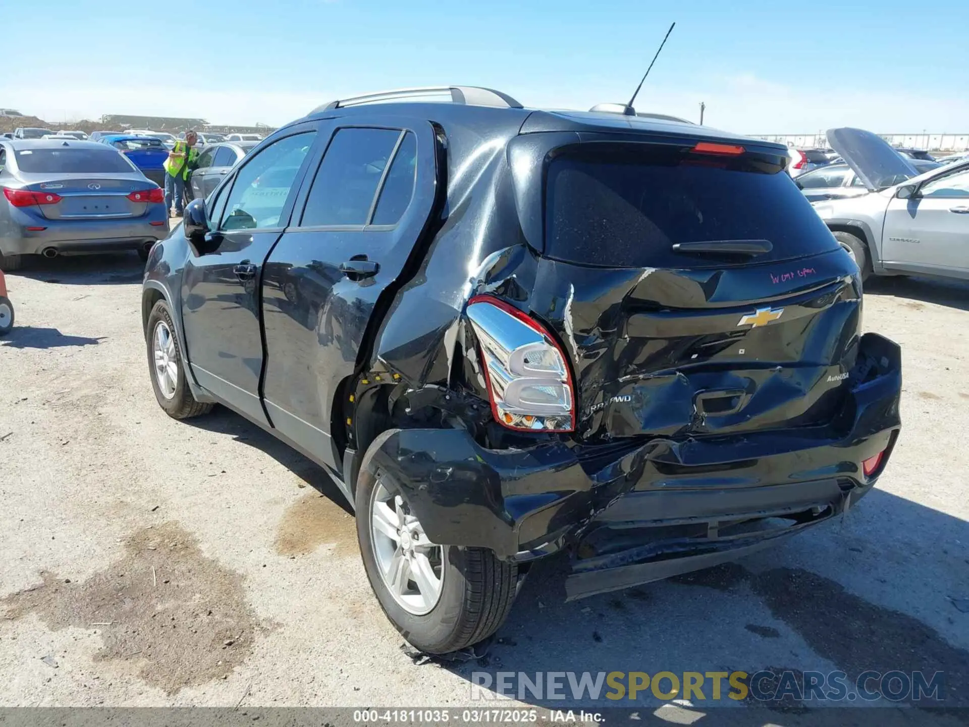 3 Photograph of a damaged car KL7CJPSM0MB363232 CHEVROLET TRAX 2021