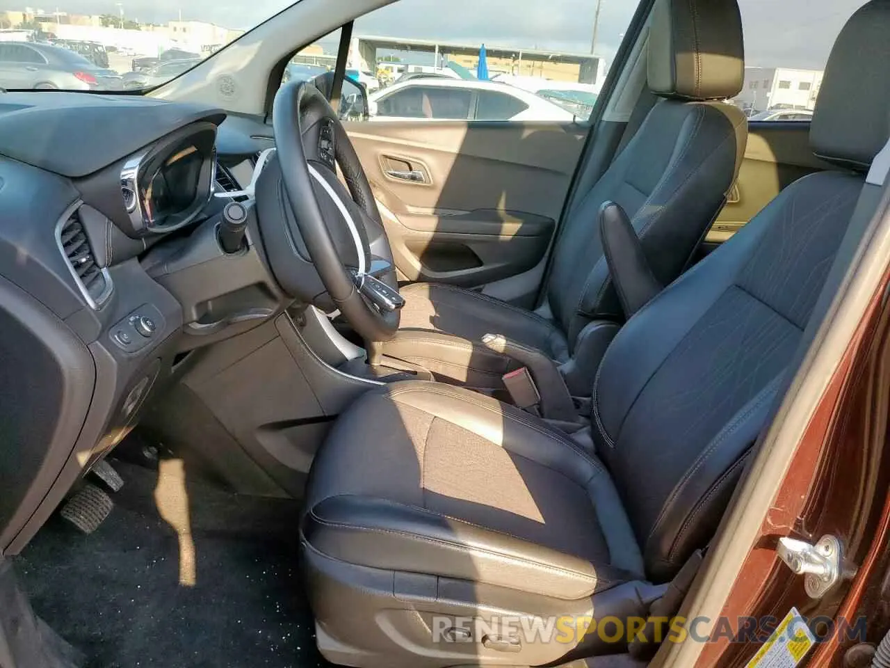 7 Photograph of a damaged car KL7CJPSM1MB365880 CHEVROLET TRAX 2021