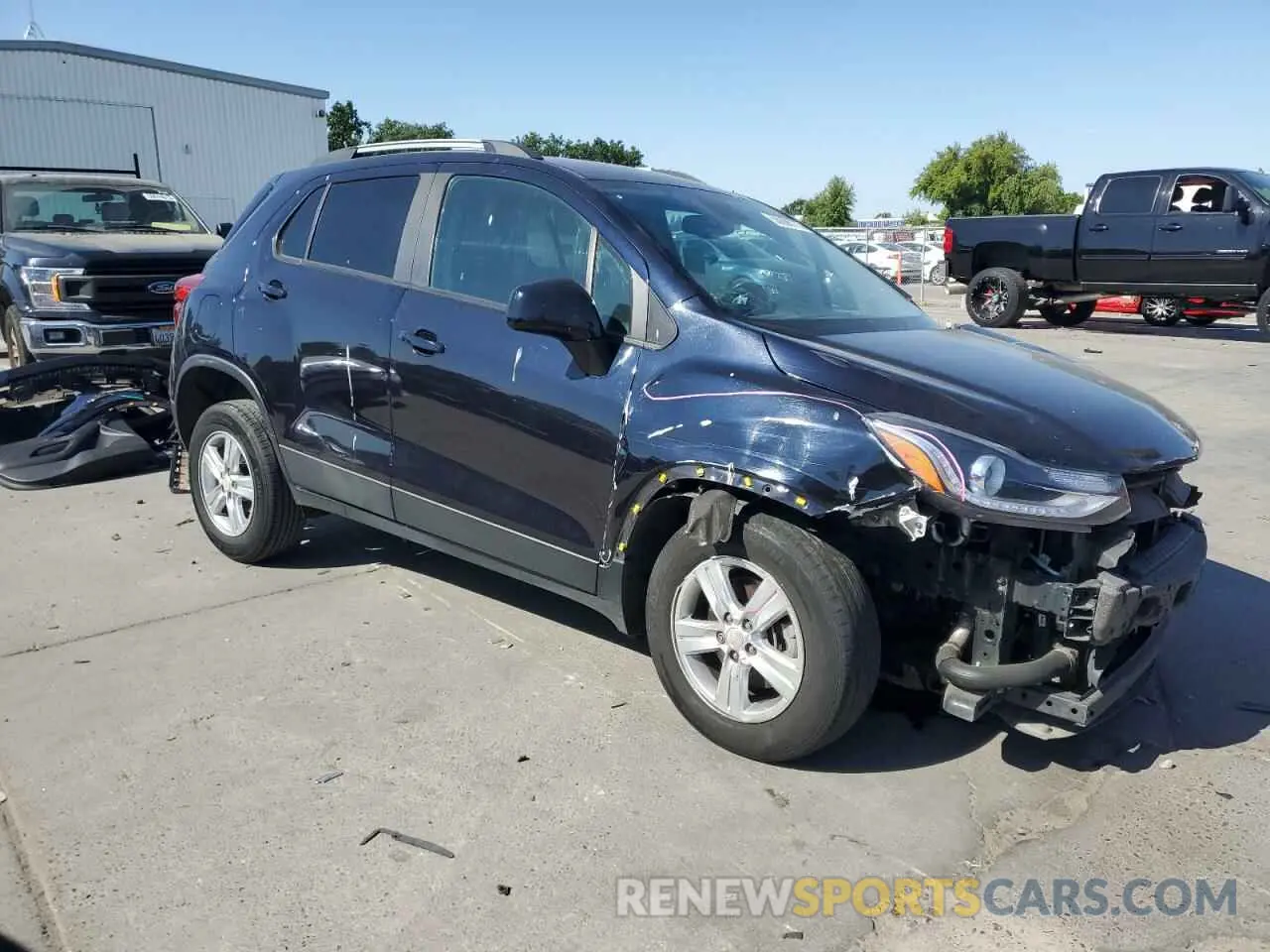 4 Photograph of a damaged car KL7CJPSM2MB370618 CHEVROLET TRAX 2021