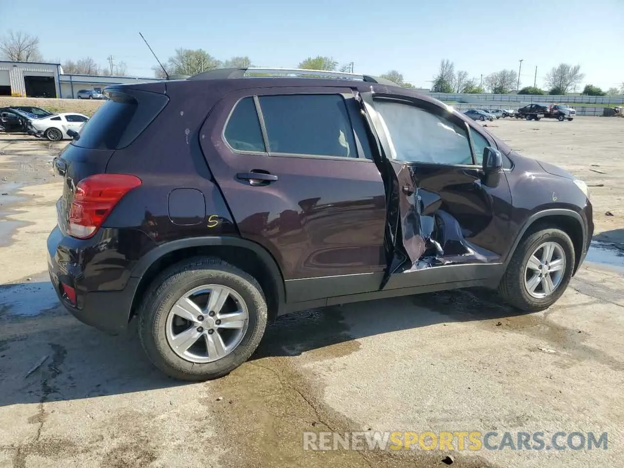 3 Photograph of a damaged car KL7CJPSM3MB375018 CHEVROLET TRAX 2021