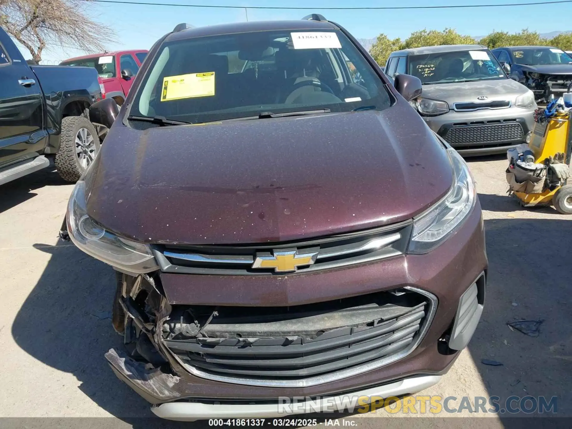 12 Photograph of a damaged car KL7CJPSM4MB364271 CHEVROLET TRAX 2021
