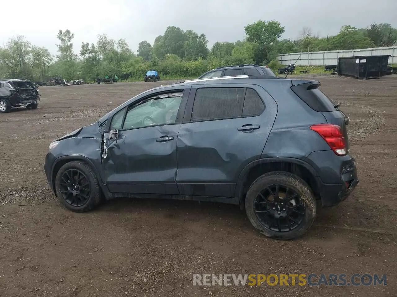 2 Photograph of a damaged car KL7CJPSM4MB368787 CHEVROLET TRAX 2021