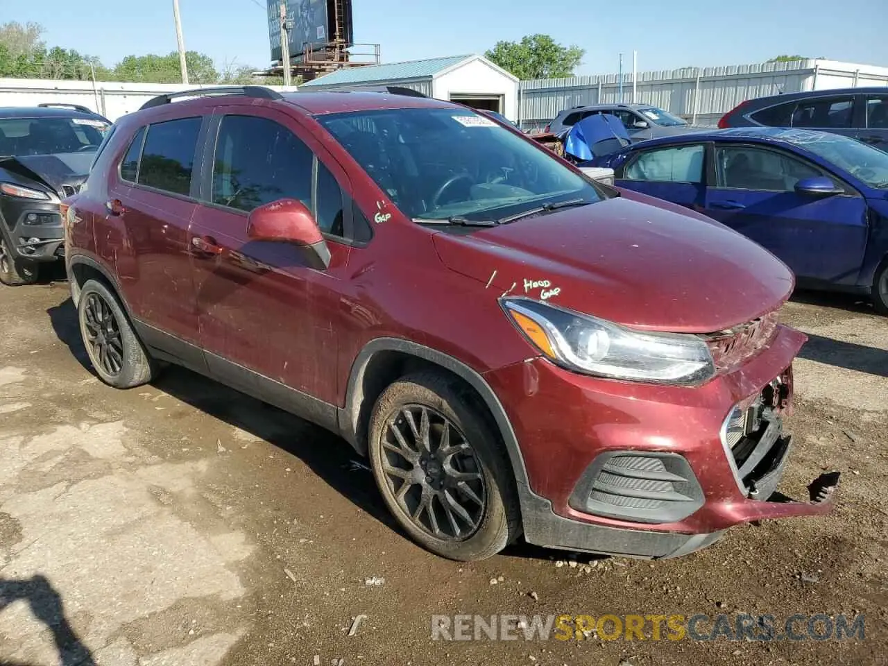 4 Photograph of a damaged car KL7CJPSM4MB369339 CHEVROLET TRAX 2021