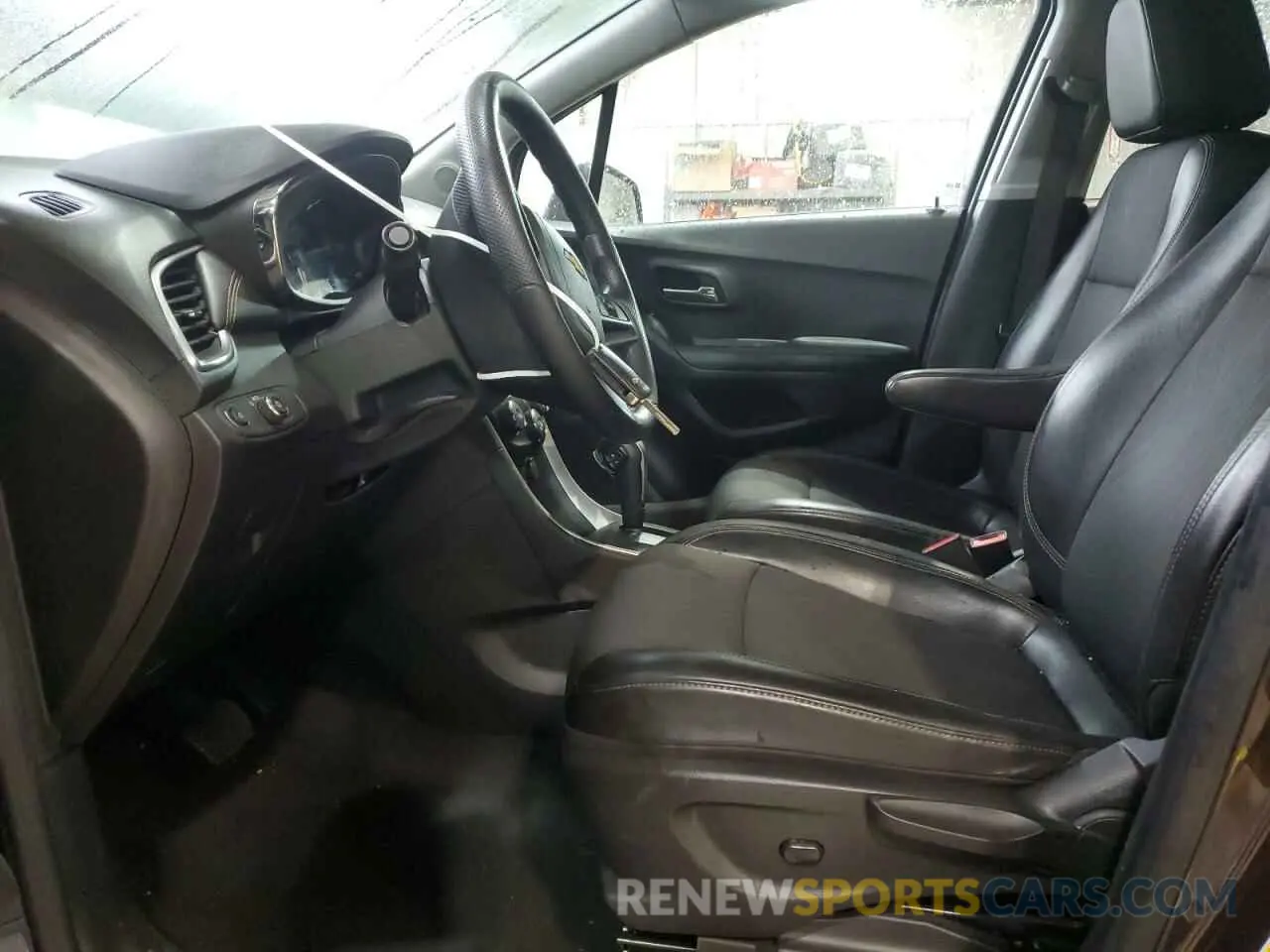 7 Photograph of a damaged car KL7CJPSM6MB363381 CHEVROLET TRAX 2021