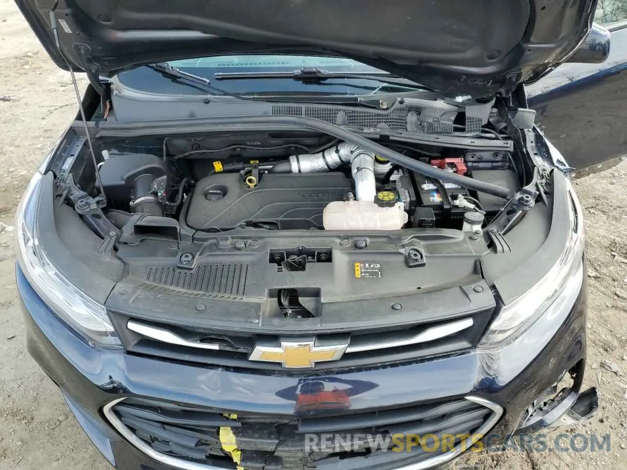 11 Photograph of a damaged car KL7CJPSM6MB372971 CHEVROLET TRAX 2021