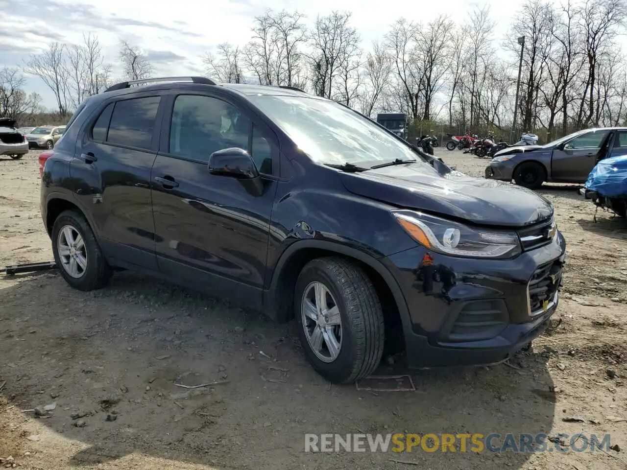4 Photograph of a damaged car KL7CJPSM6MB372971 CHEVROLET TRAX 2021