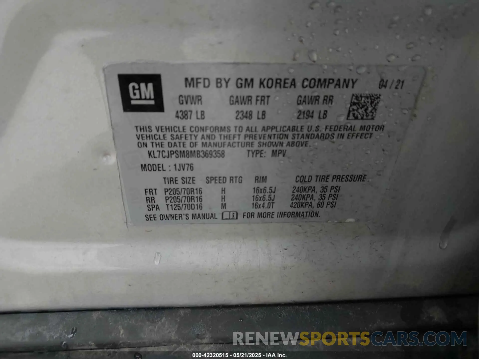 9 Photograph of a damaged car KL7CJPSM8MB369358 CHEVROLET TRAX 2021