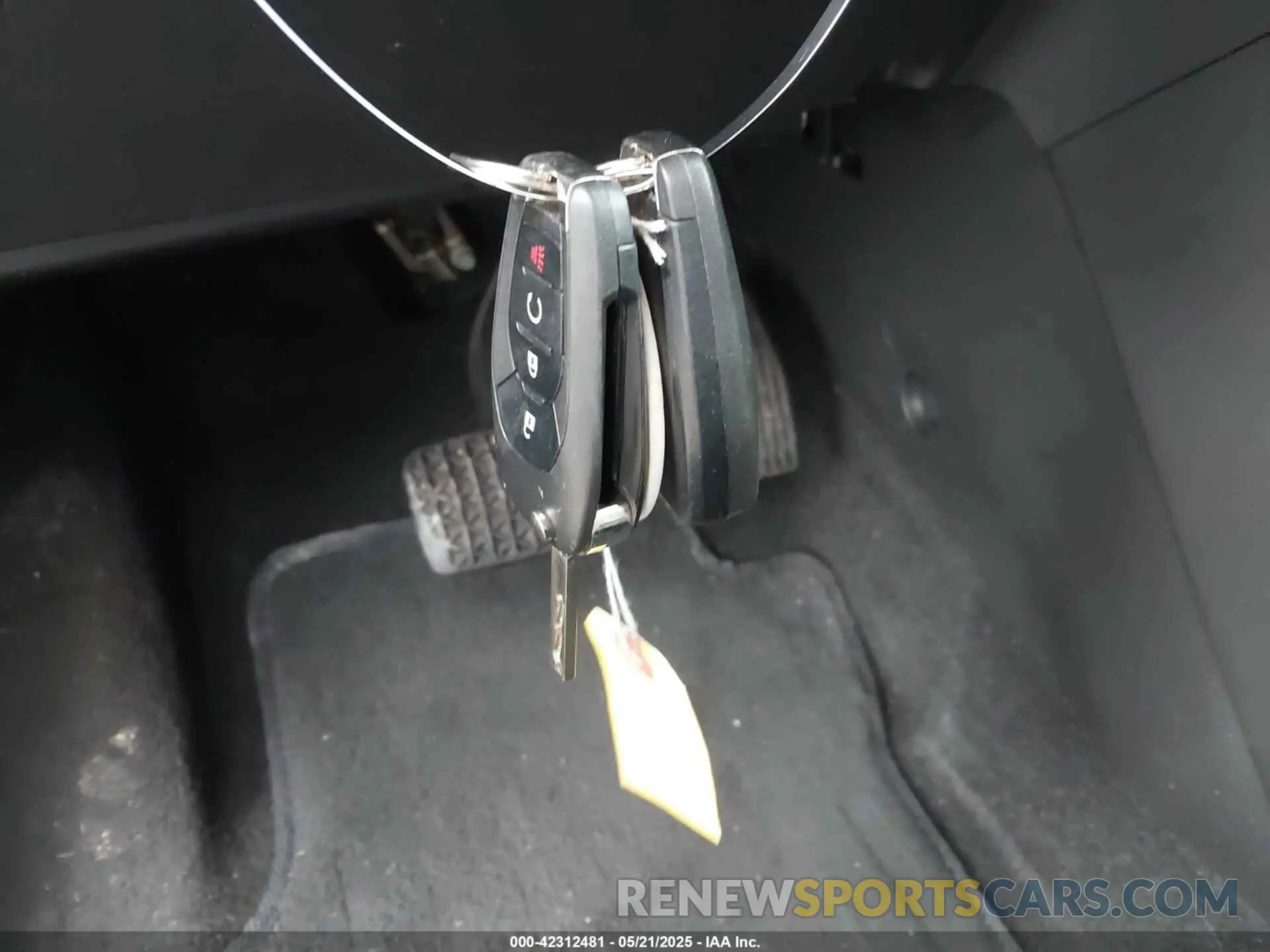 11 Photograph of a damaged car KL7CJPSM9MB362368 CHEVROLET TRAX 2021