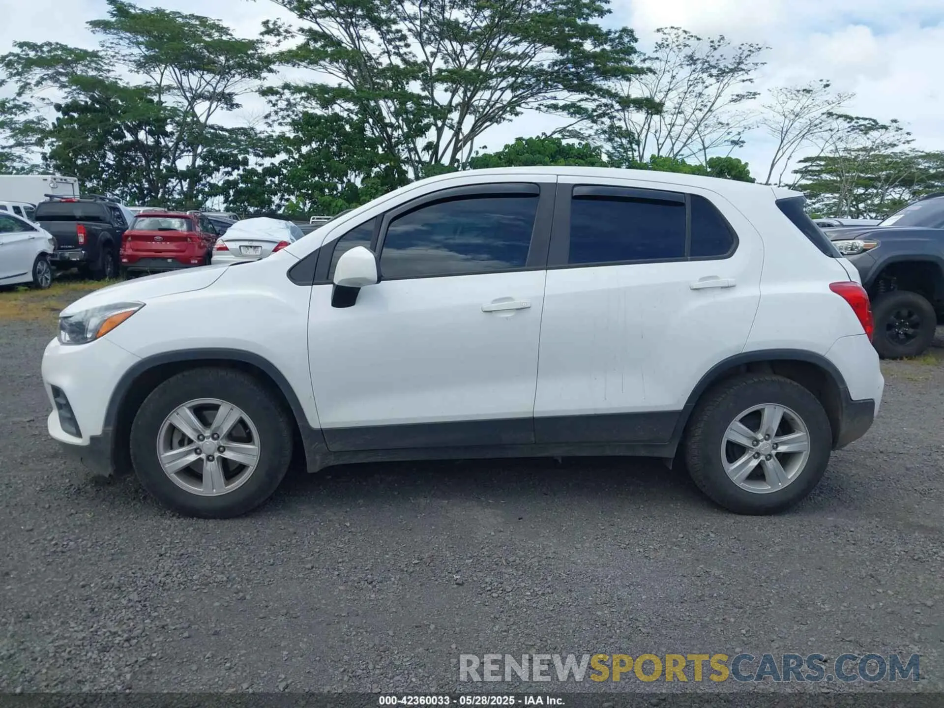 14 Photograph of a damaged car KL7CJKSM3NB524872 CHEVROLET TRAX 2022