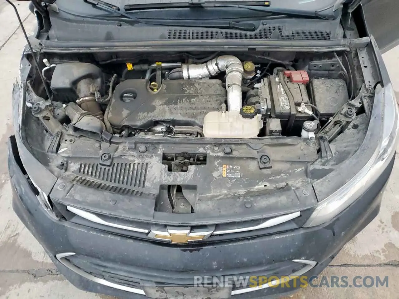 12 Photograph of a damaged car KL7CJKSM4NB519874 CHEVROLET TRAX 2022