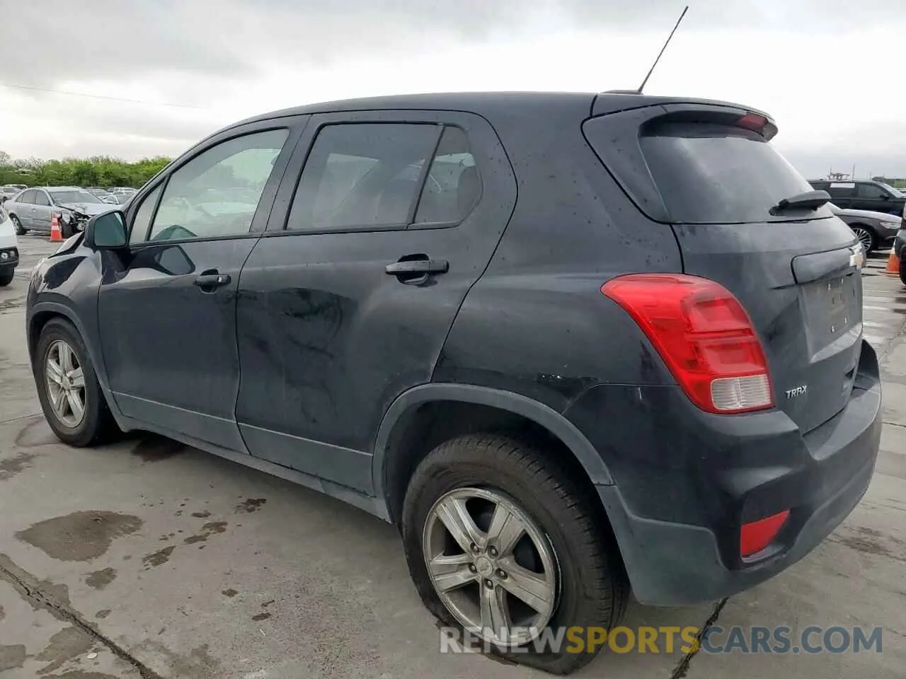 2 Photograph of a damaged car KL7CJKSM4NB519874 CHEVROLET TRAX 2022