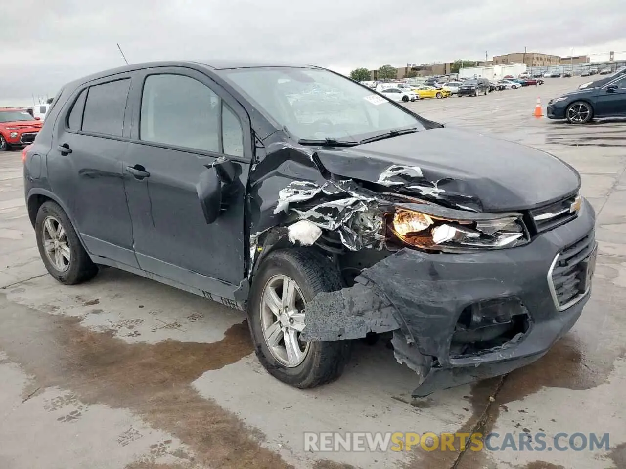 4 Photograph of a damaged car KL7CJKSM4NB519874 CHEVROLET TRAX 2022