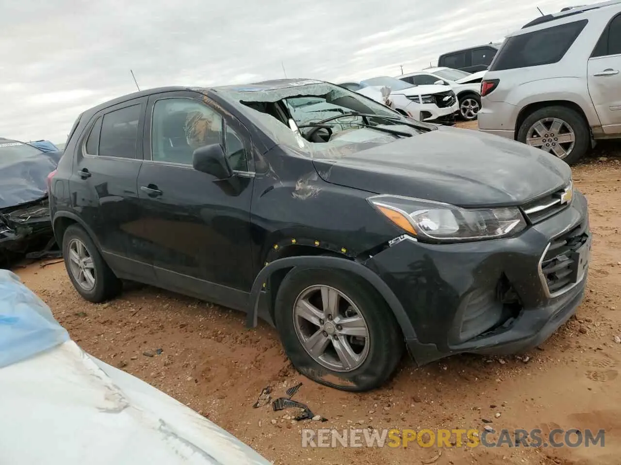 4 Photograph of a damaged car KL7CJKSM6NB521318 CHEVROLET TRAX 2022
