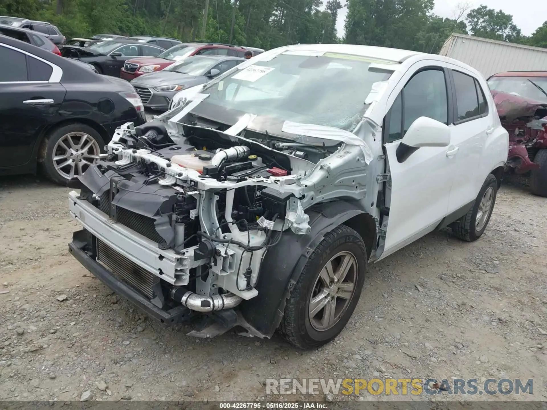 2 Photograph of a damaged car KL7CJKSM6NB526017 CHEVROLET TRAX 2022
