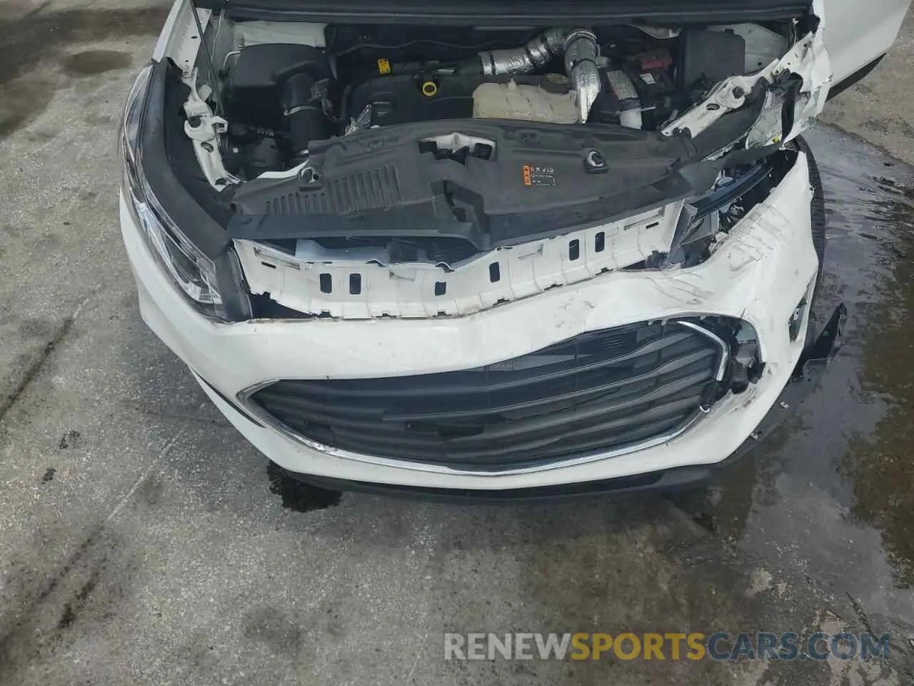 12 Photograph of a damaged car KL7CJKSM7NB530318 CHEVROLET TRAX 2022