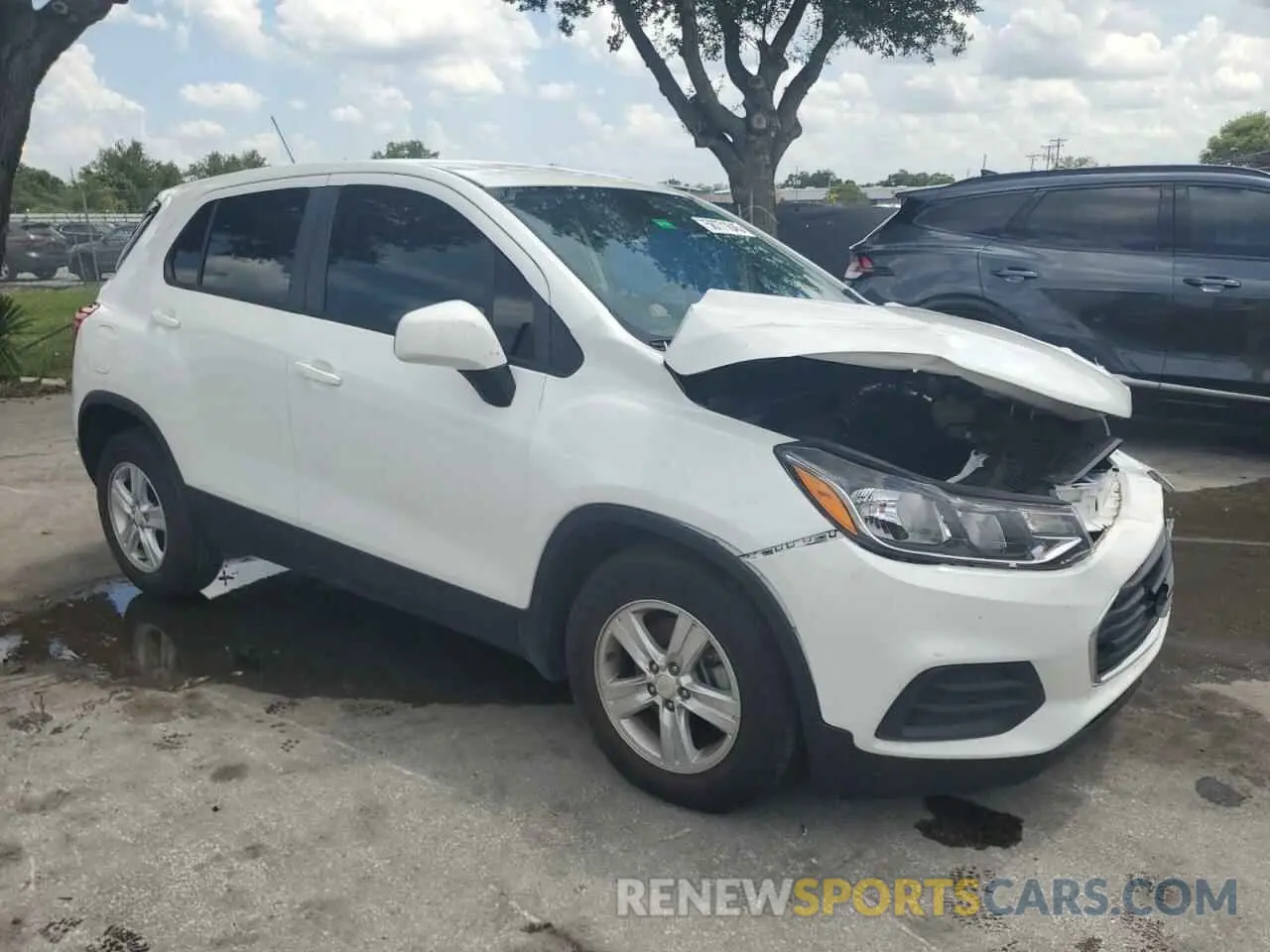 4 Photograph of a damaged car KL7CJKSM7NB530318 CHEVROLET TRAX 2022