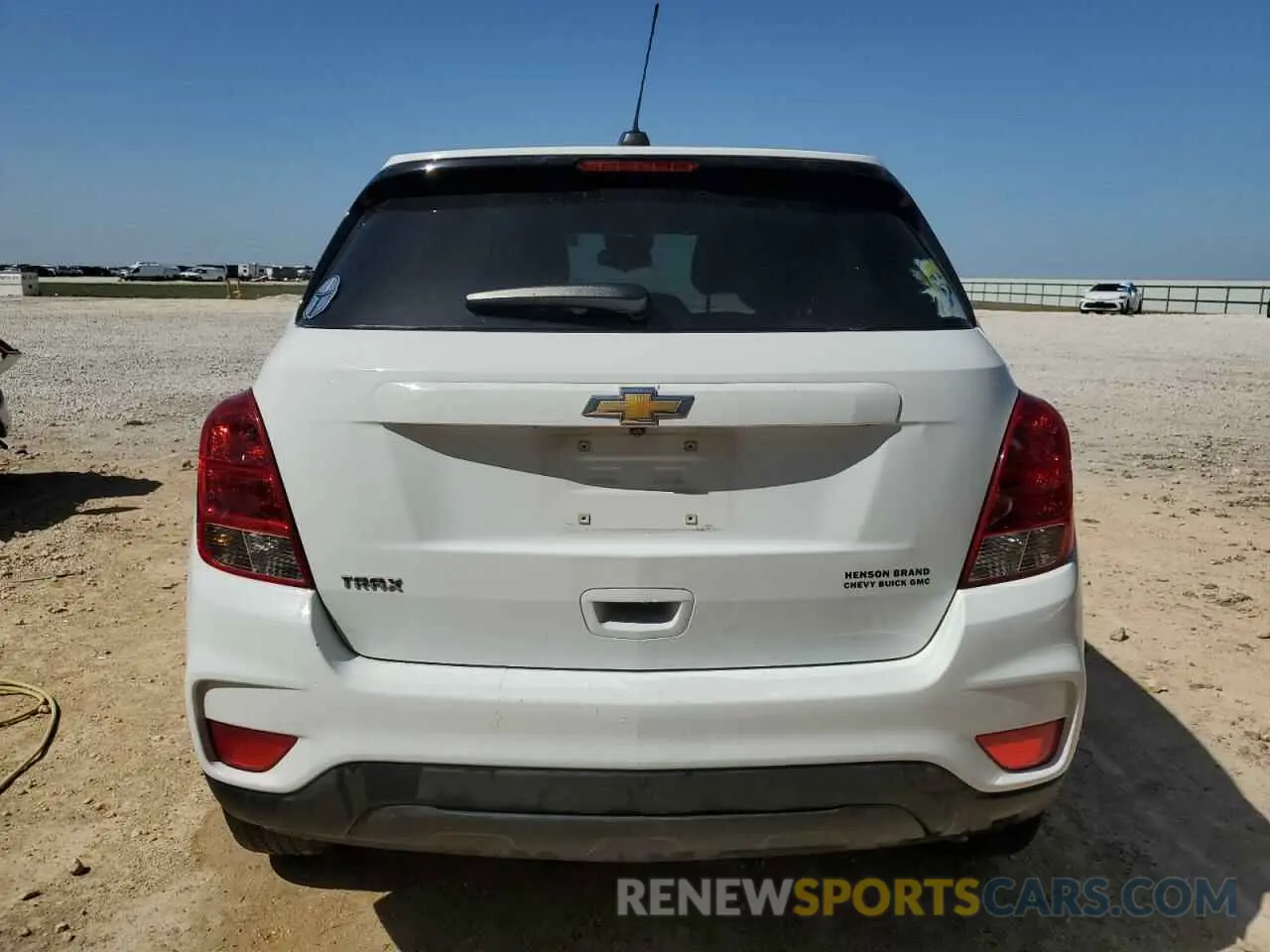 6 Photograph of a damaged car KL7CJKSM8NB524737 CHEVROLET TRAX 2022