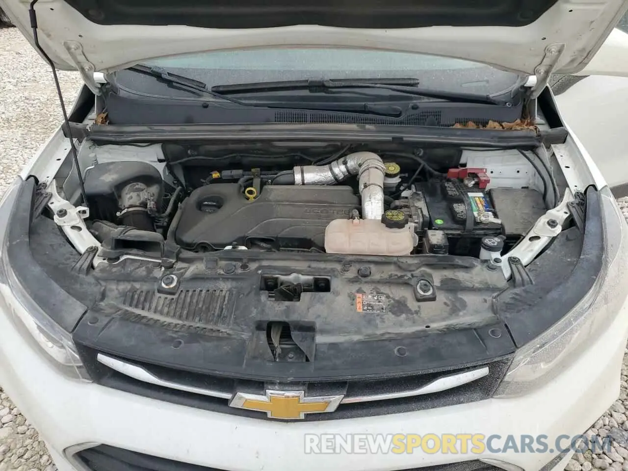 11 Photograph of a damaged car KL7CJKSM9NB549064 CHEVROLET TRAX 2022