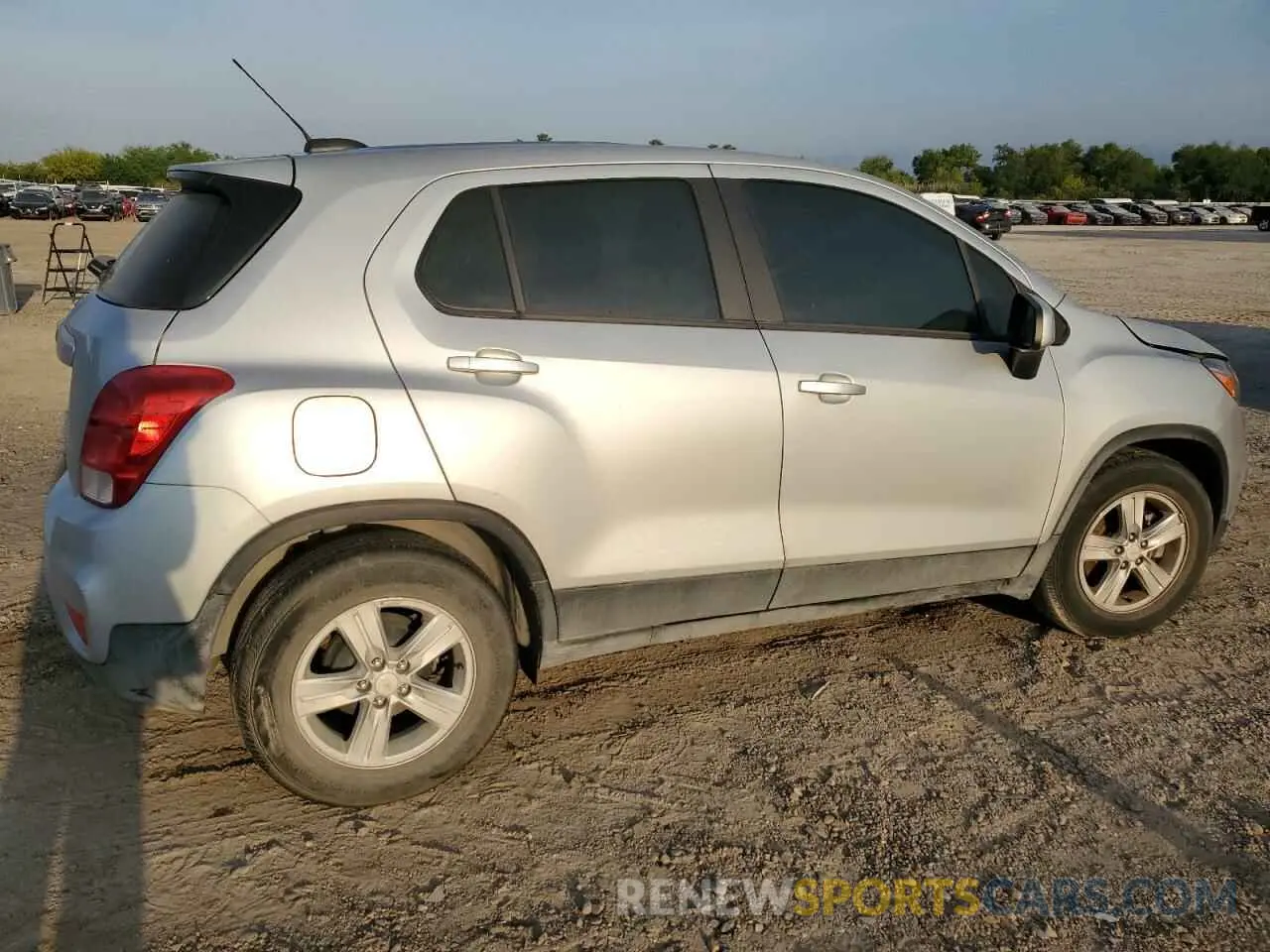 3 Photograph of a damaged car KL7CJKSMXNB522469 CHEVROLET TRAX 2022
