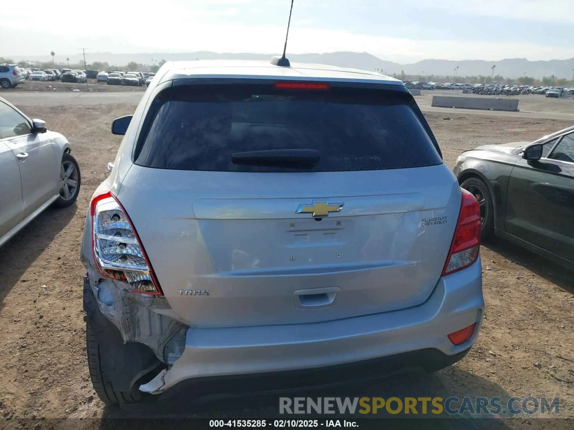 16 Photograph of a damaged car KL7CJKSMXNB555858 CHEVROLET TRAX 2022
