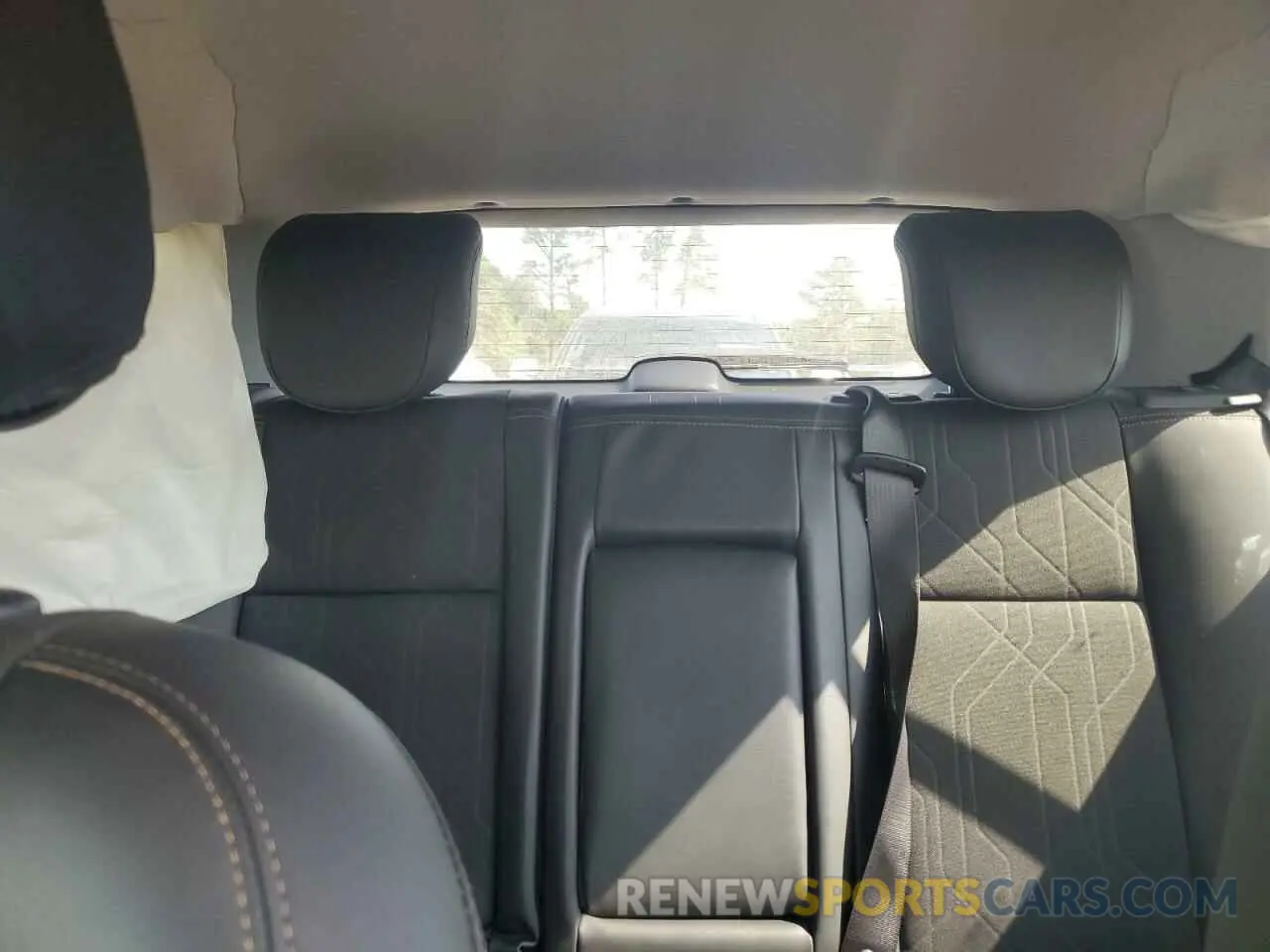 10 Photograph of a damaged car KL7CJLSM1NB529171 CHEVROLET TRAX 2022