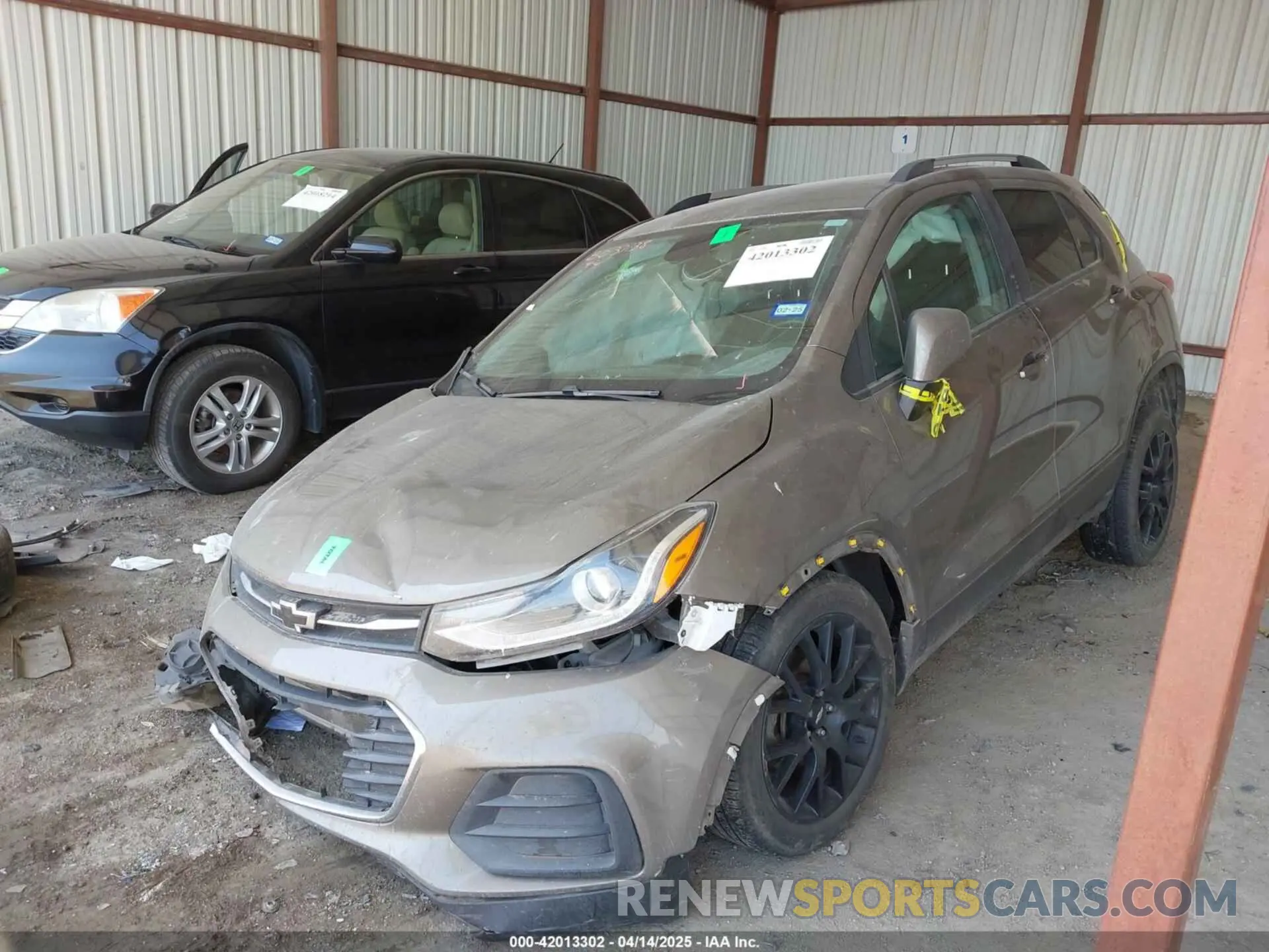 2 Photograph of a damaged car KL7CJLSM2NB514680 CHEVROLET TRAX 2022