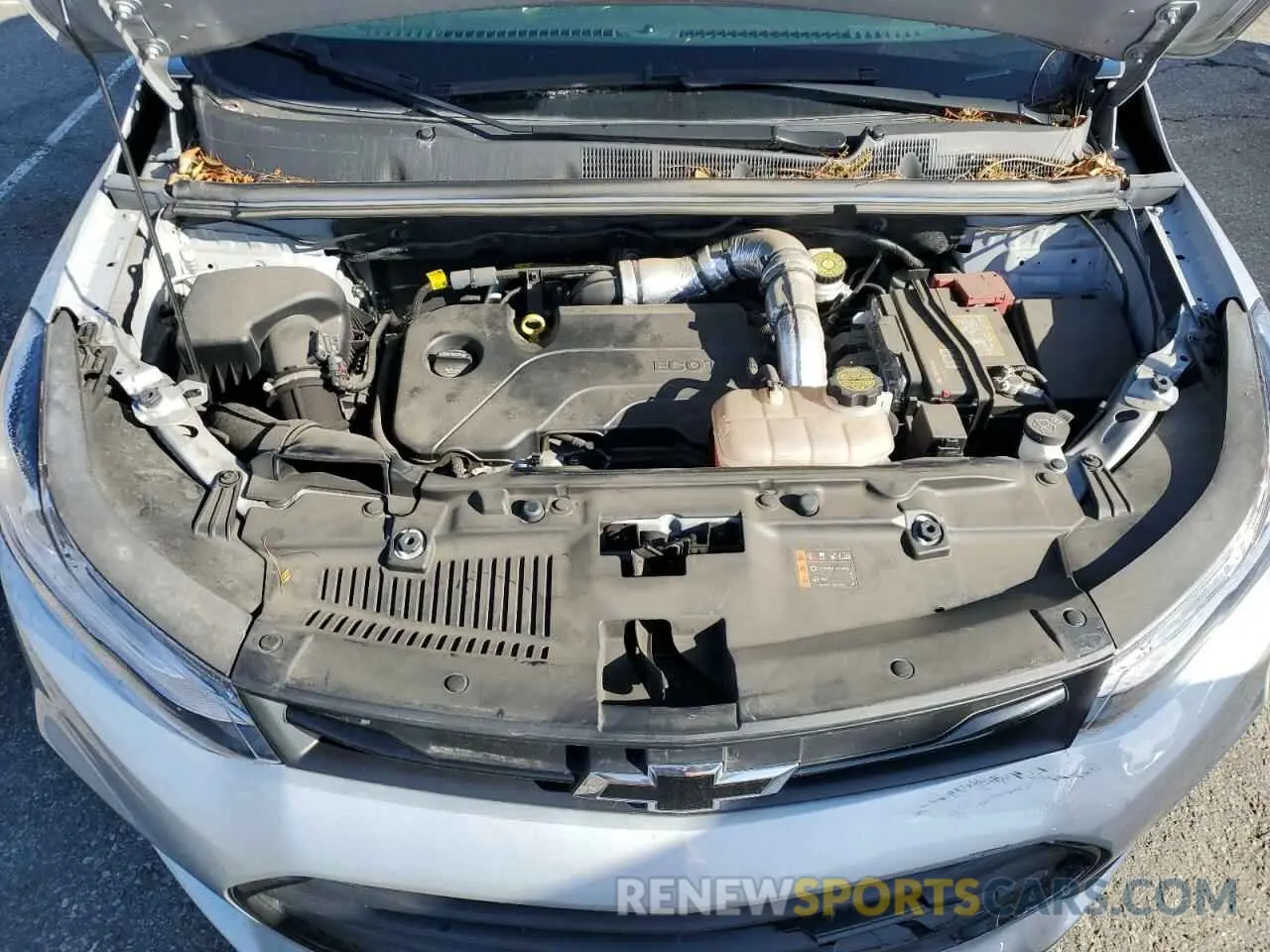 11 Photograph of a damaged car KL7CJLSM4NB551147 CHEVROLET TRAX 2022