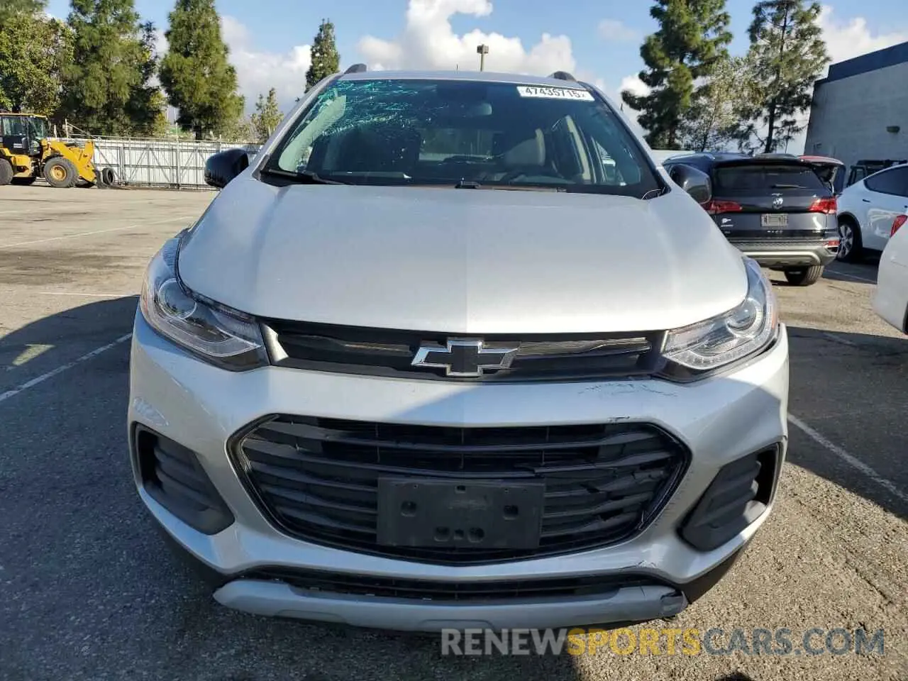 5 Photograph of a damaged car KL7CJLSM4NB551147 CHEVROLET TRAX 2022
