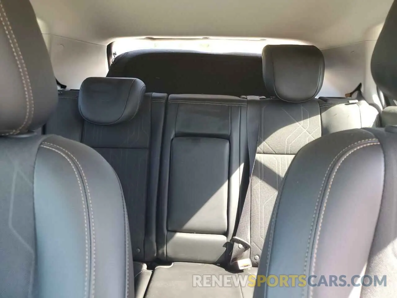 10 Photograph of a damaged car KL7CJLSM5NB557748 CHEVROLET TRAX 2022