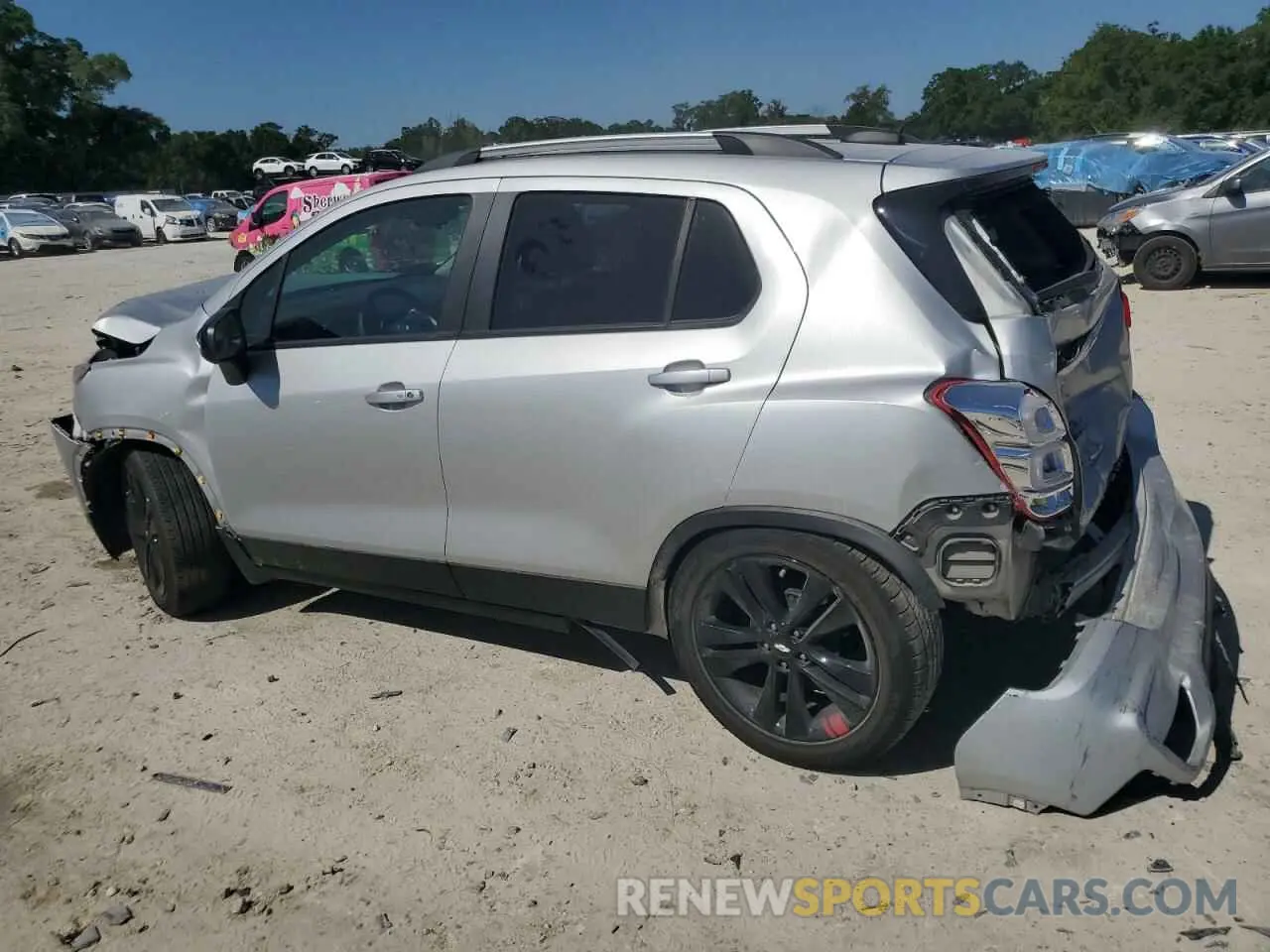2 Photograph of a damaged car KL7CJLSM5NB557748 CHEVROLET TRAX 2022