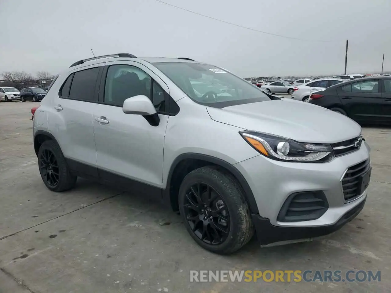 4 Photograph of a damaged car KL7CJLSM7NB503125 CHEVROLET TRAX 2022