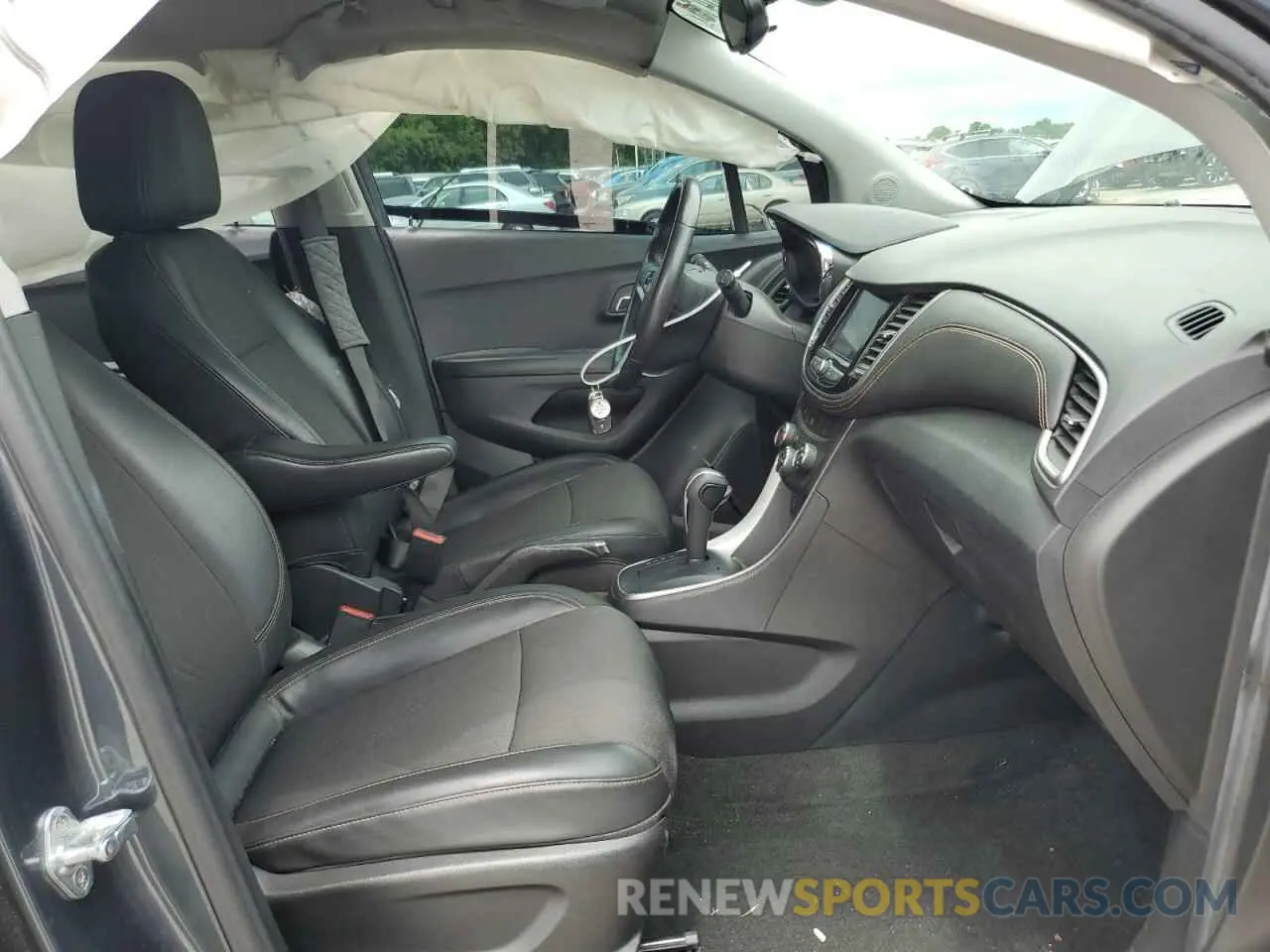 7 Photograph of a damaged car KL7CJLSM8NB559509 CHEVROLET TRAX 2022