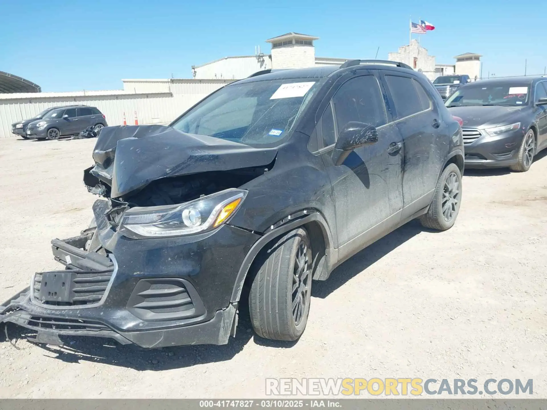 2 Photograph of a damaged car KL7CJLSM9NB516913 CHEVROLET TRAX 2022