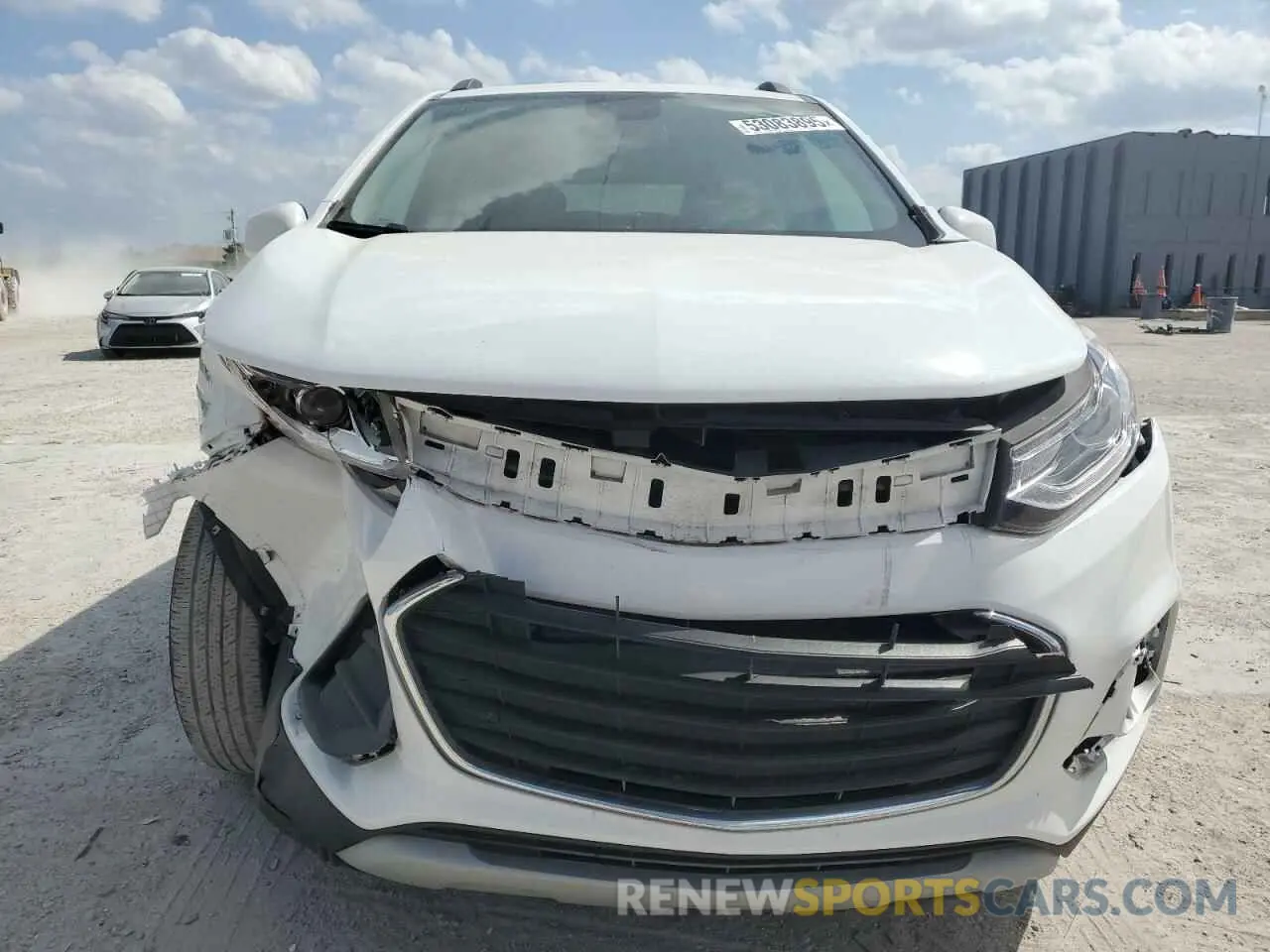 5 Photograph of a damaged car KL7CJLSM9NB562578 CHEVROLET TRAX 2022