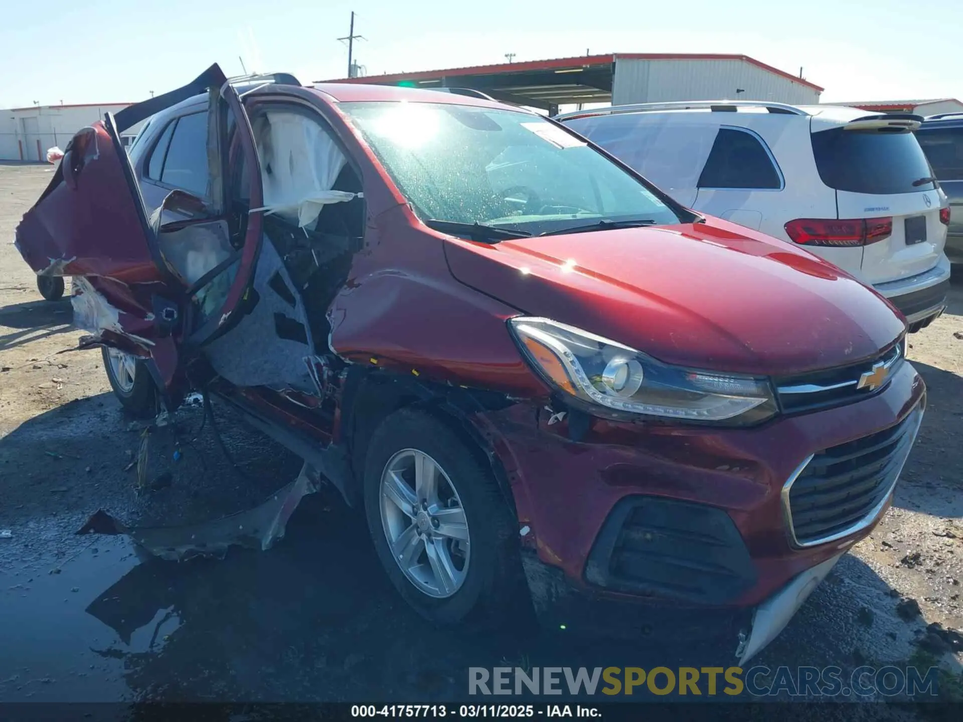 1 Photograph of a damaged car KL7CJLSM9NB568820 CHEVROLET TRAX 2022